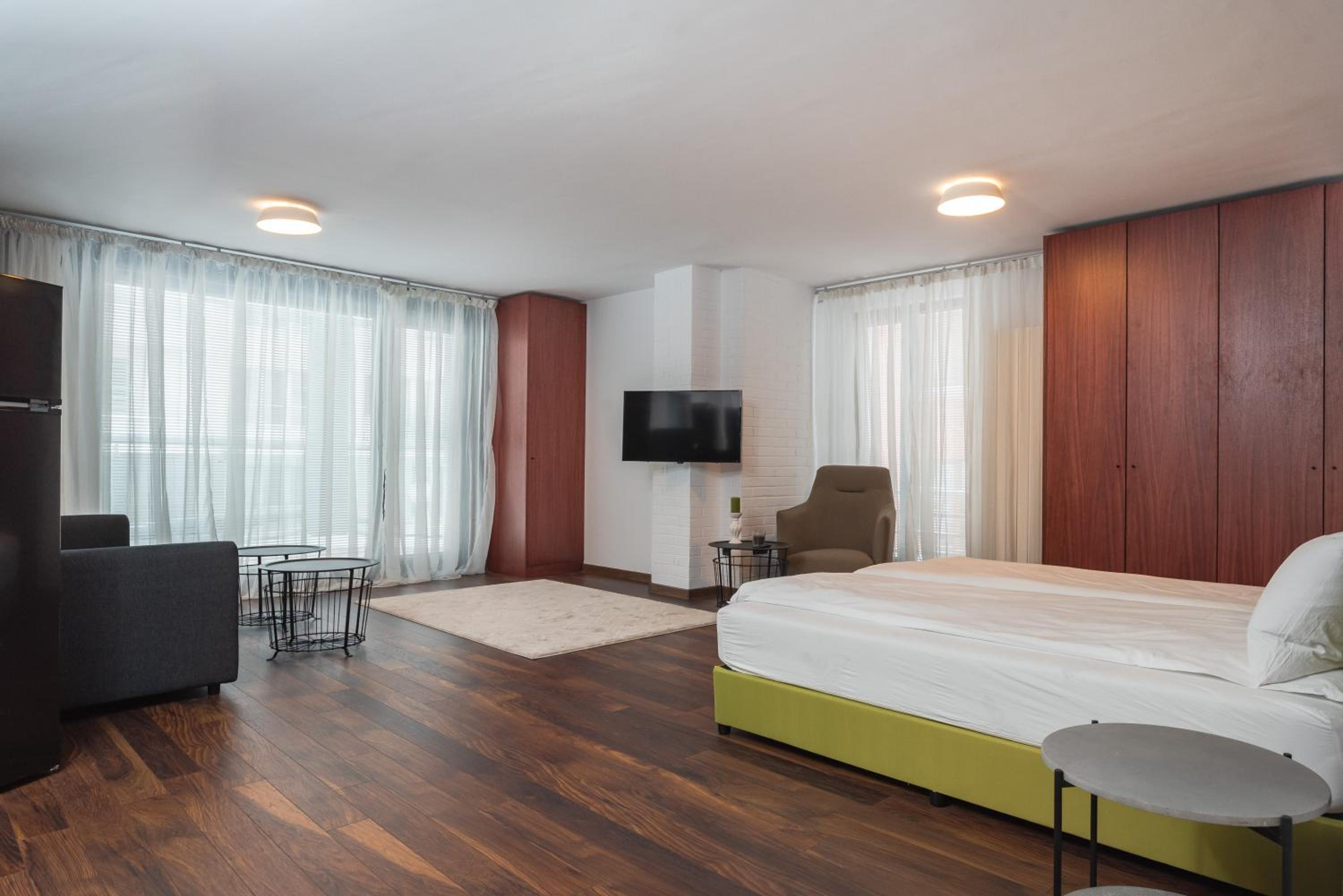 R34 Boutique Suites Boyana