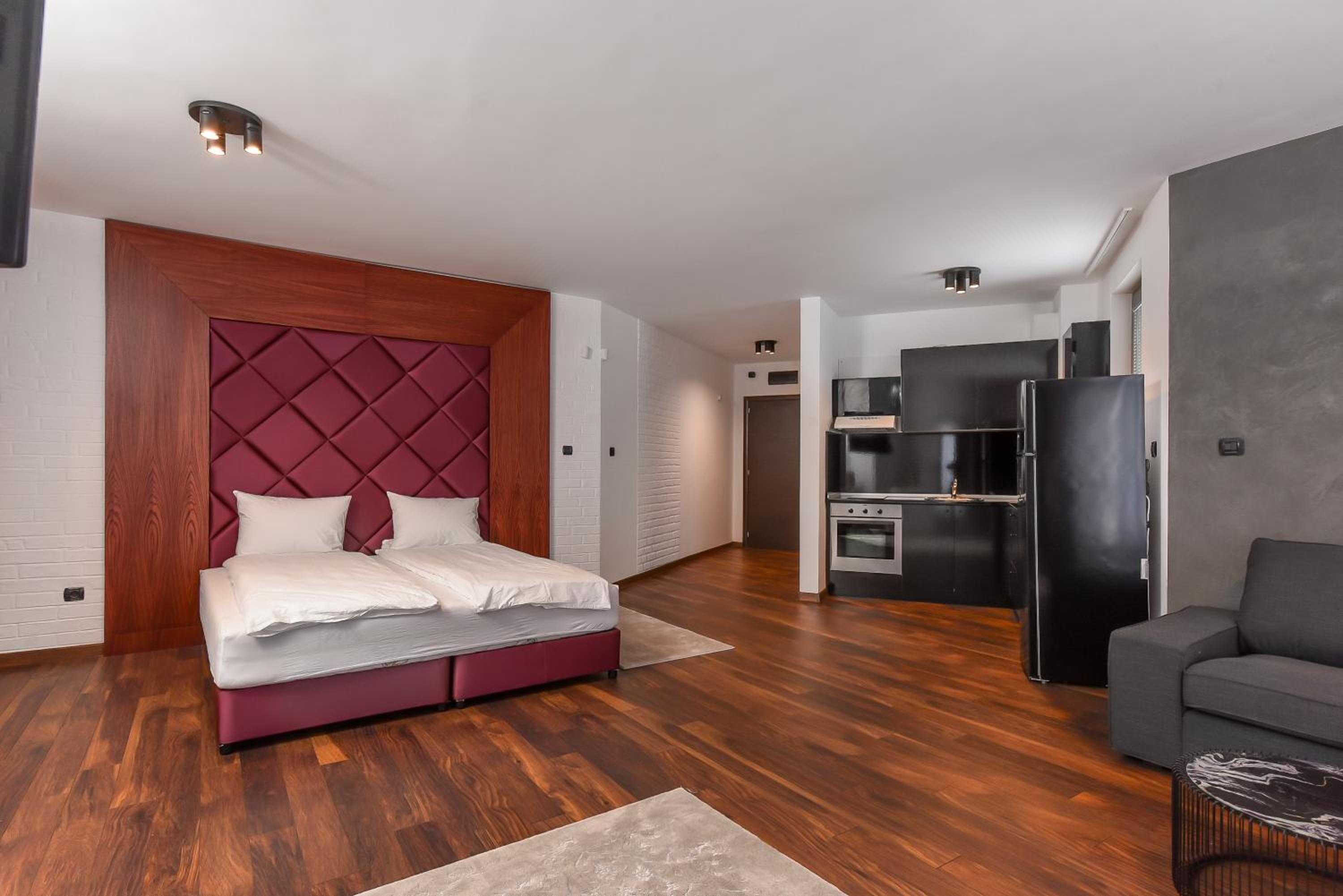 R34 Boutique Suites Boyana