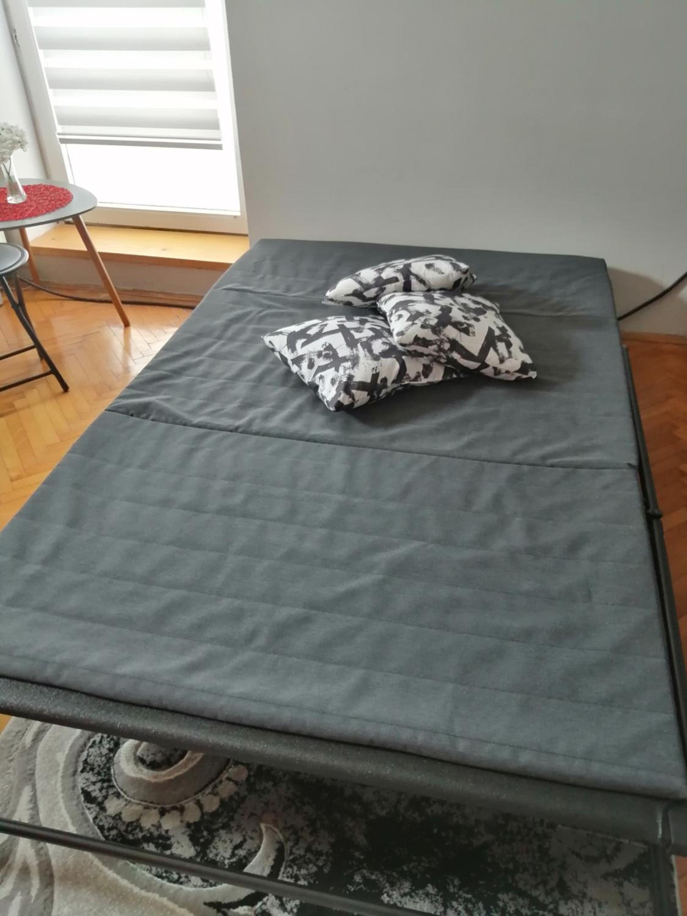 Photo 6