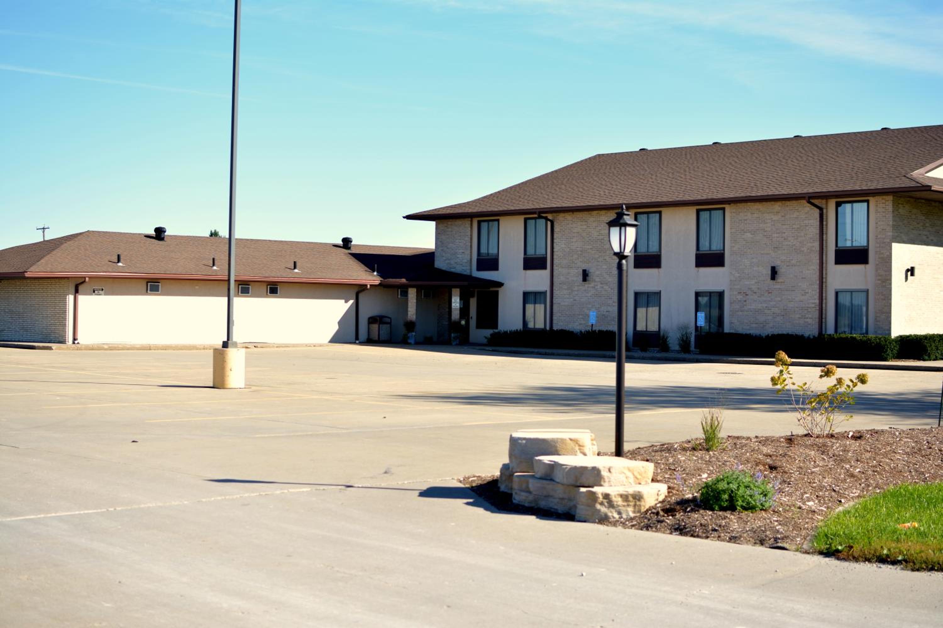 Dutch Country Inn