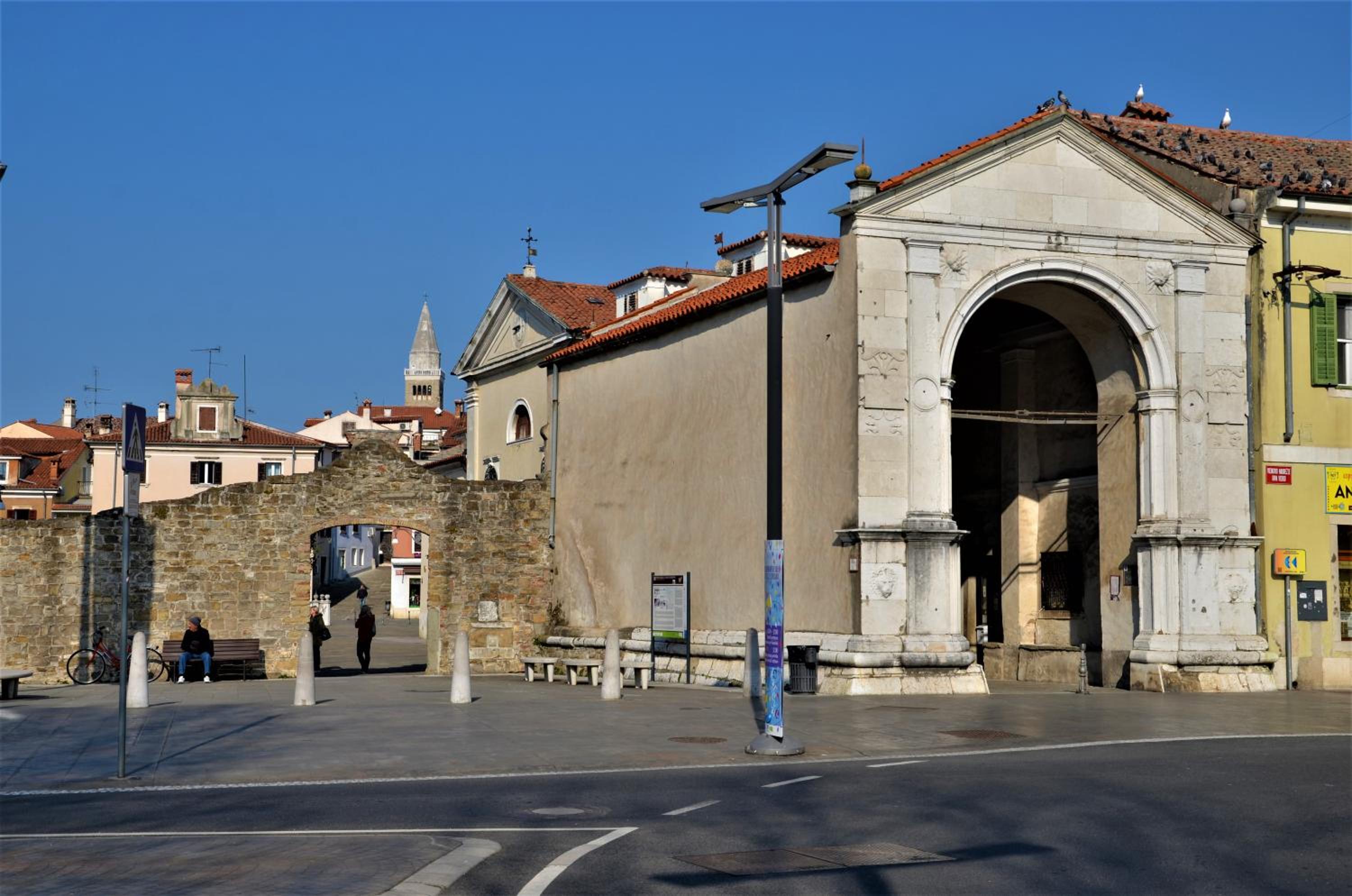 Photo 44
