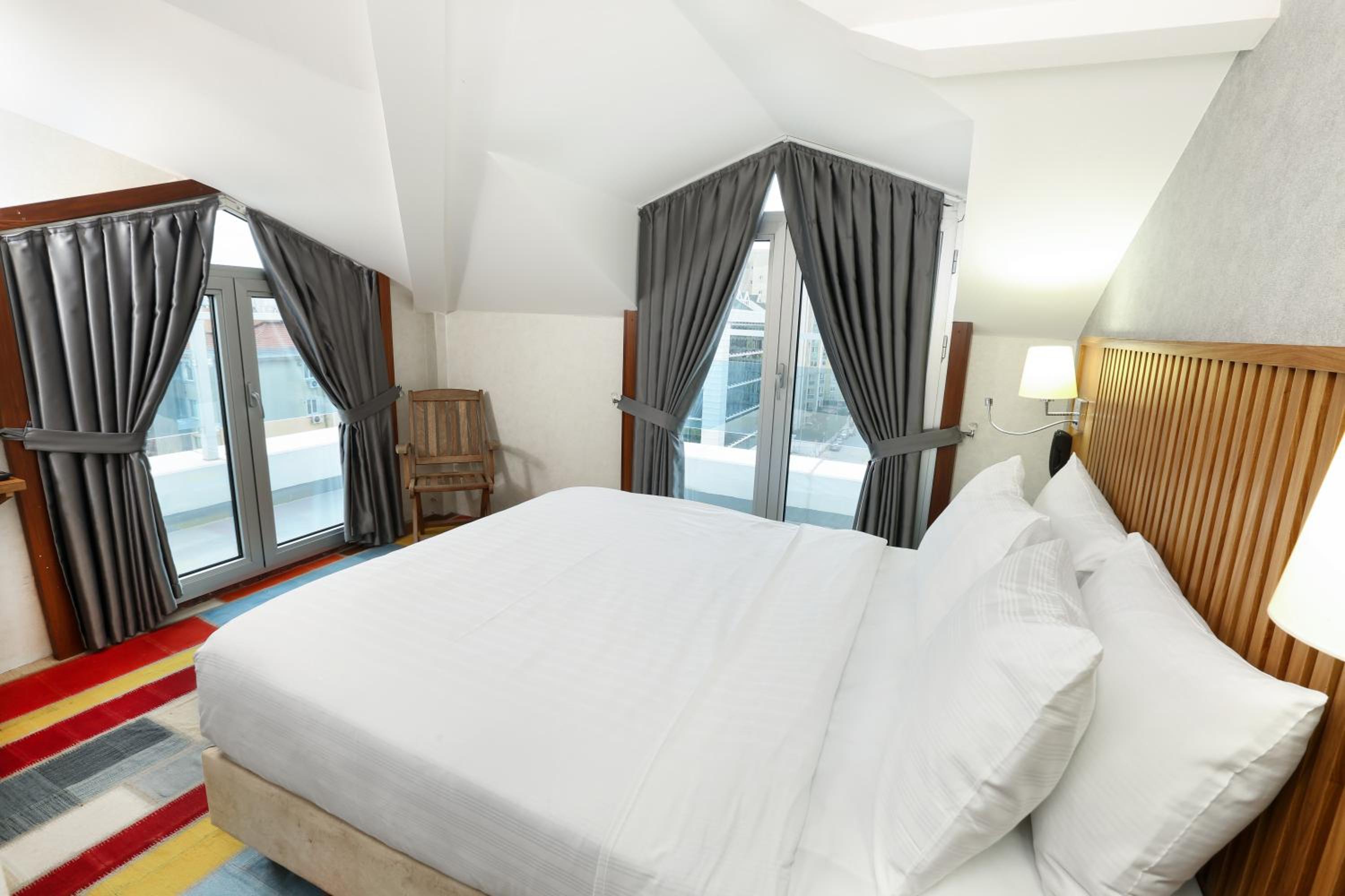 Discovery Otel - Image 31