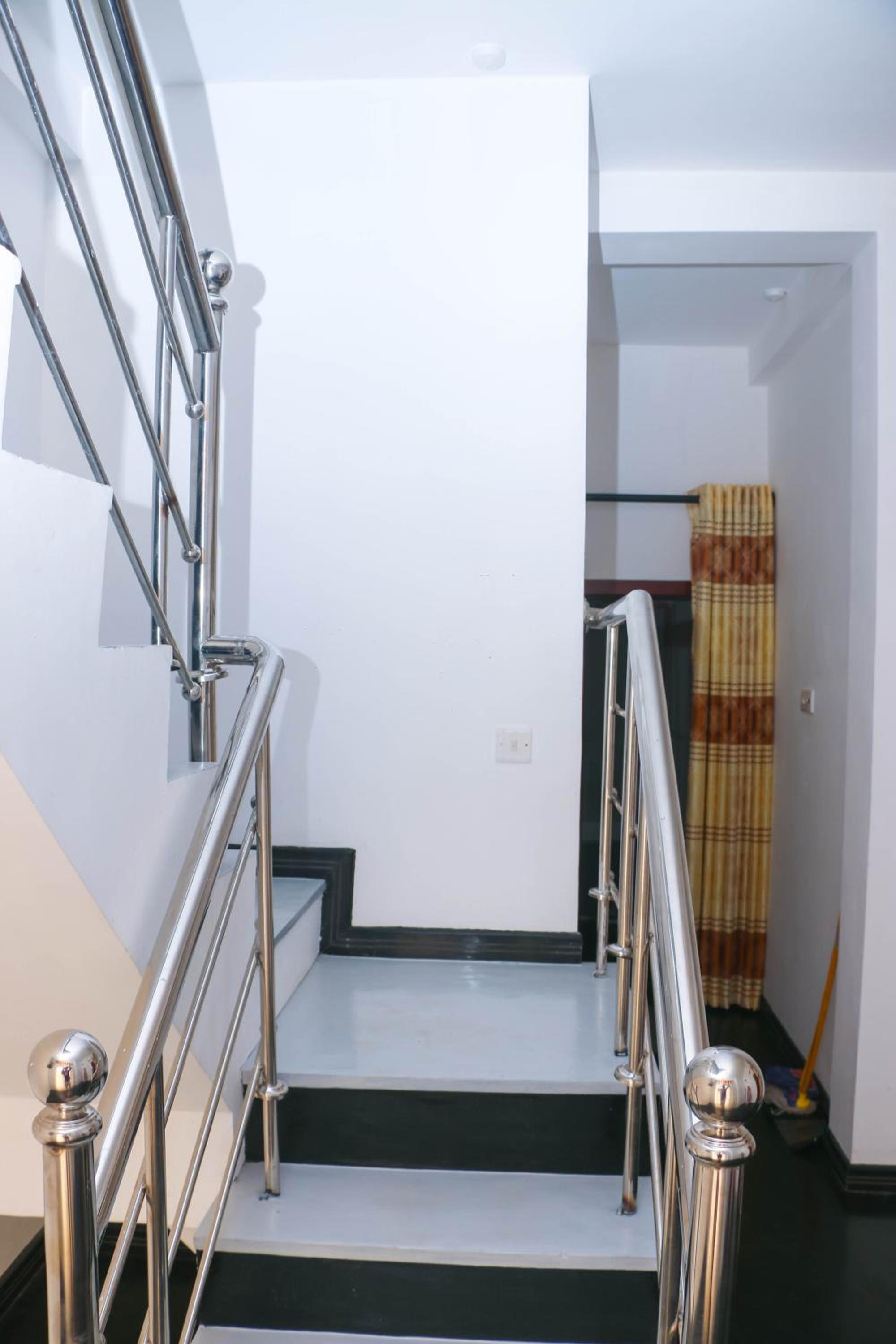 Villa 61