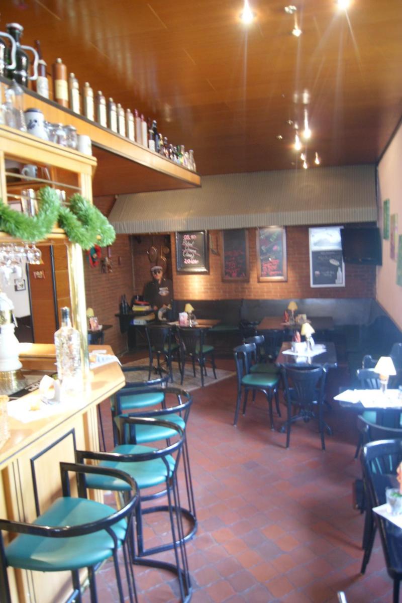 restaurant