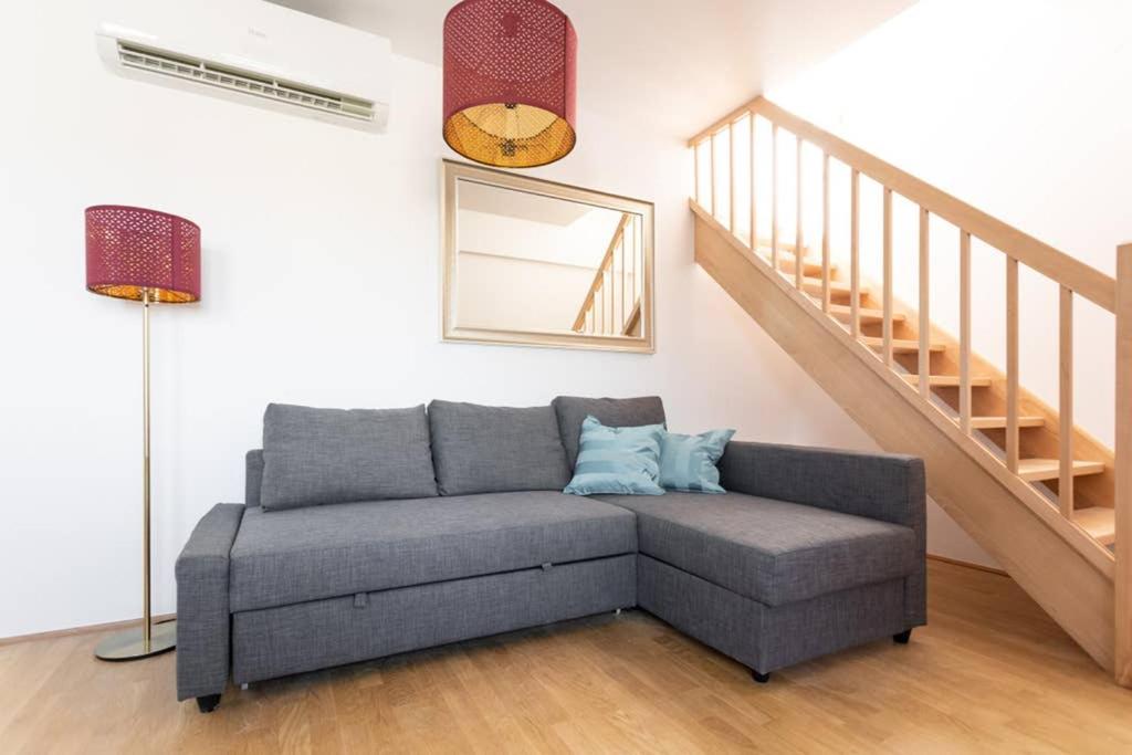 Skyline Penthouse l LF44