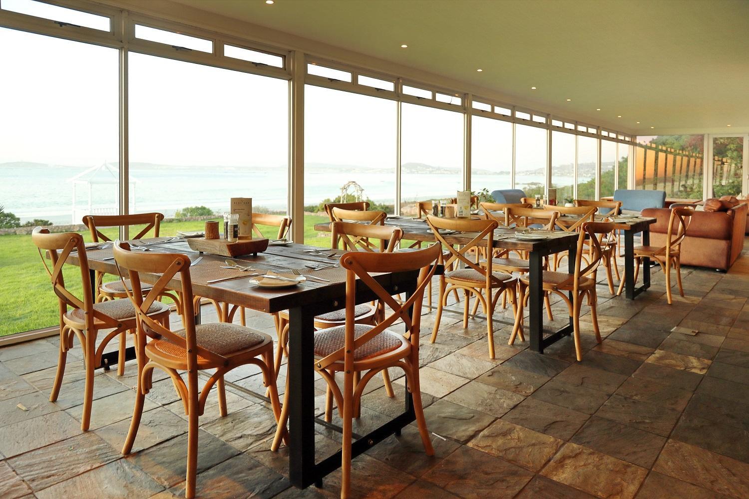 Blue Bay Lodge