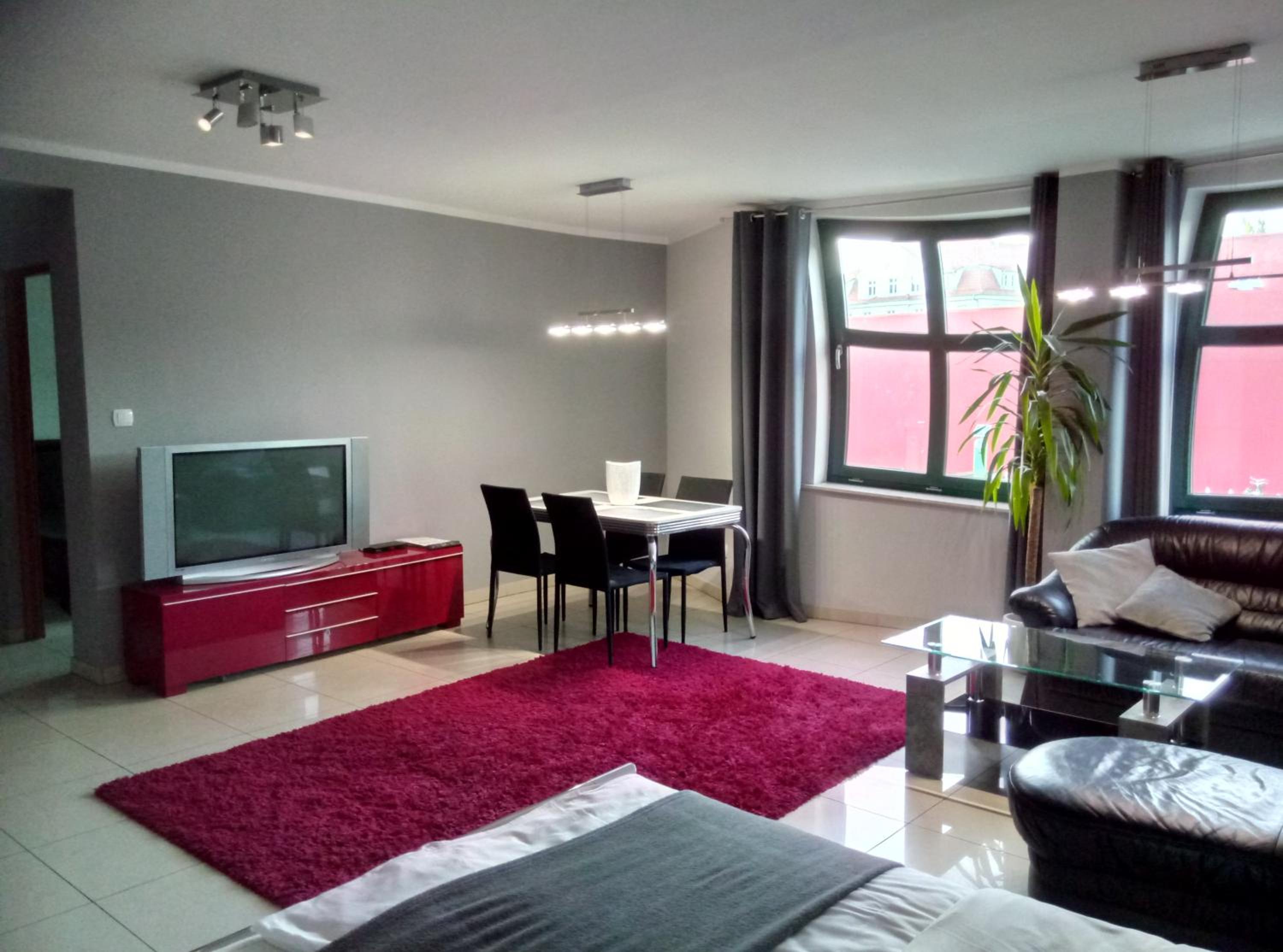 Apartamenty Krzywe Okna