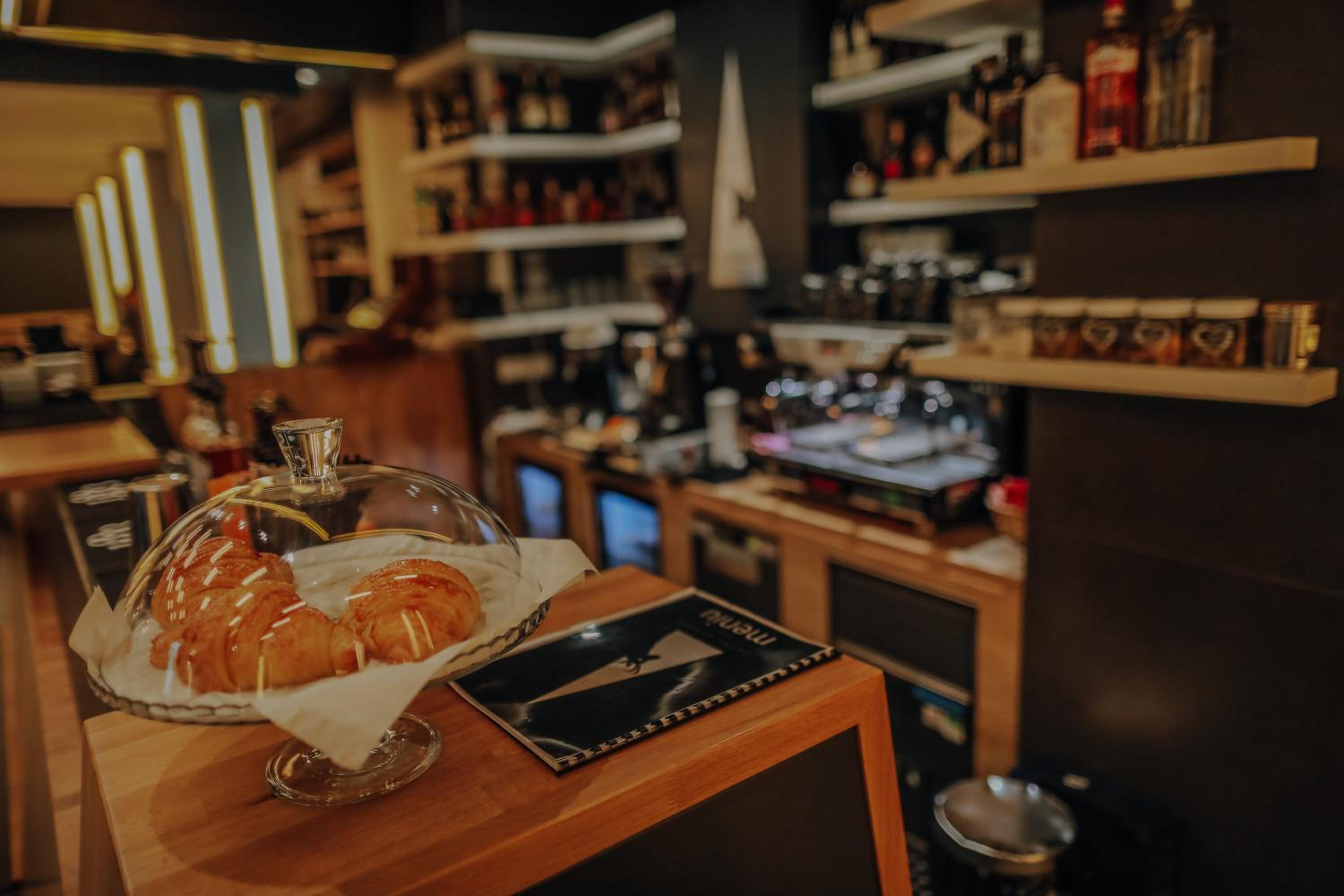 PENSIUNE RESTAURANT CAPRA NEAGRA view 5