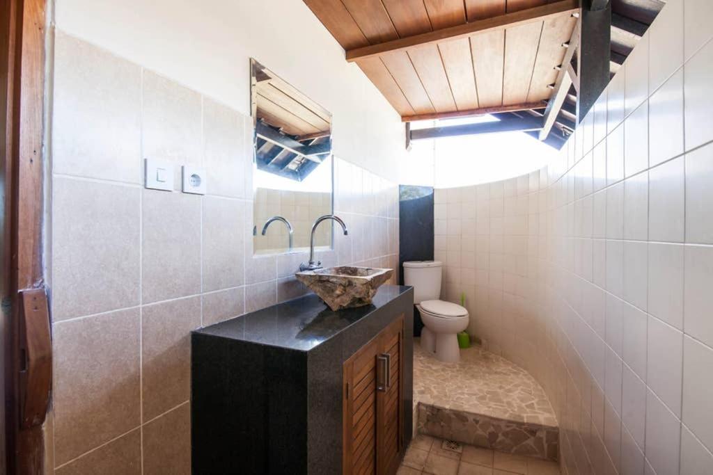 Amazing 3BR Villa in The Heart of Canggu view 5