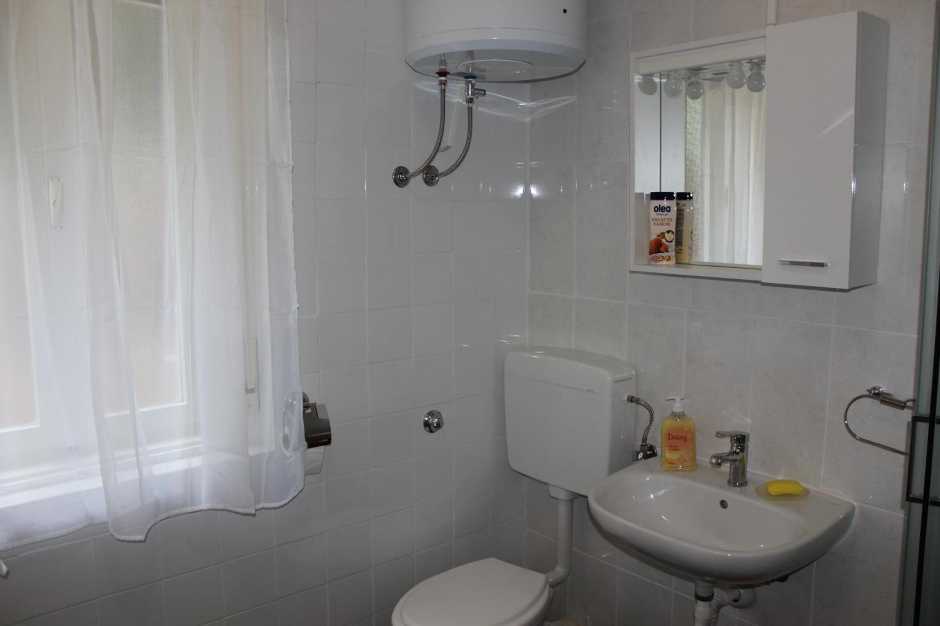 Apartment MIS Floura view 5