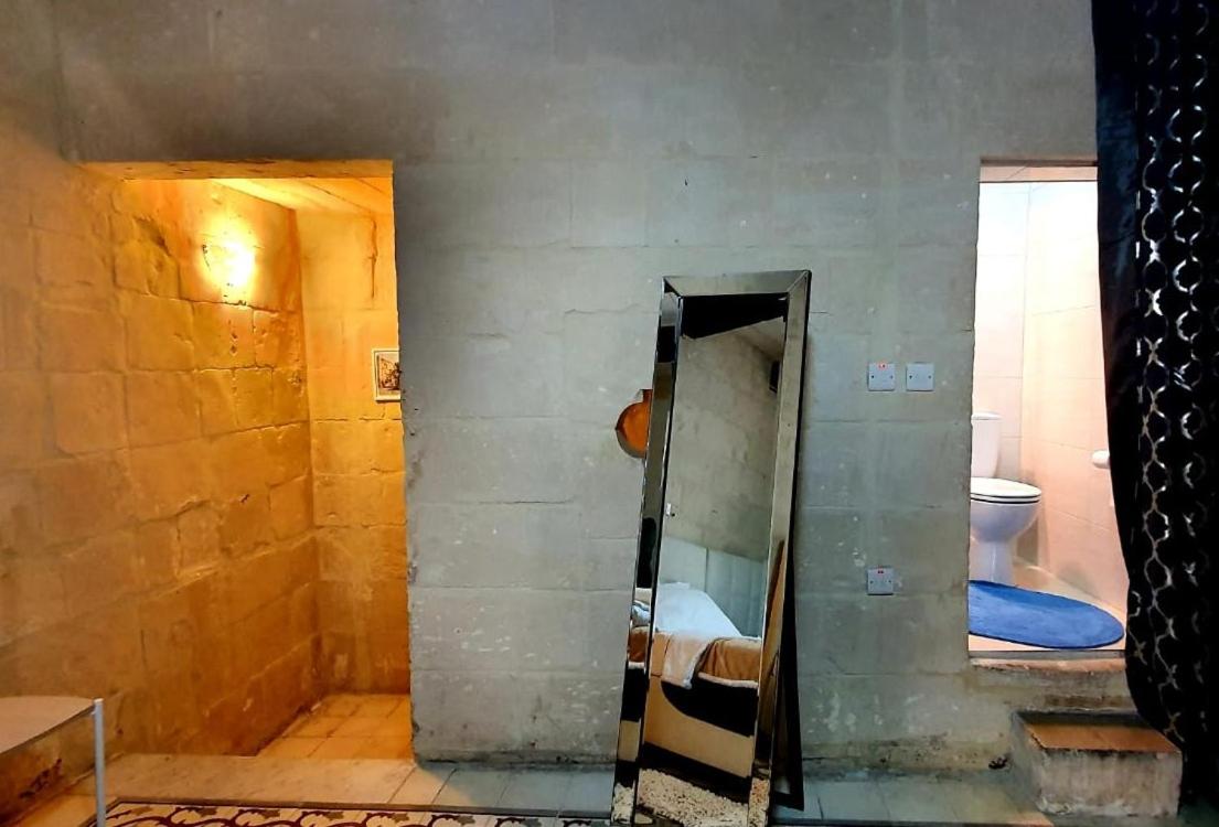 Valletta Lucia Townhouse view 5