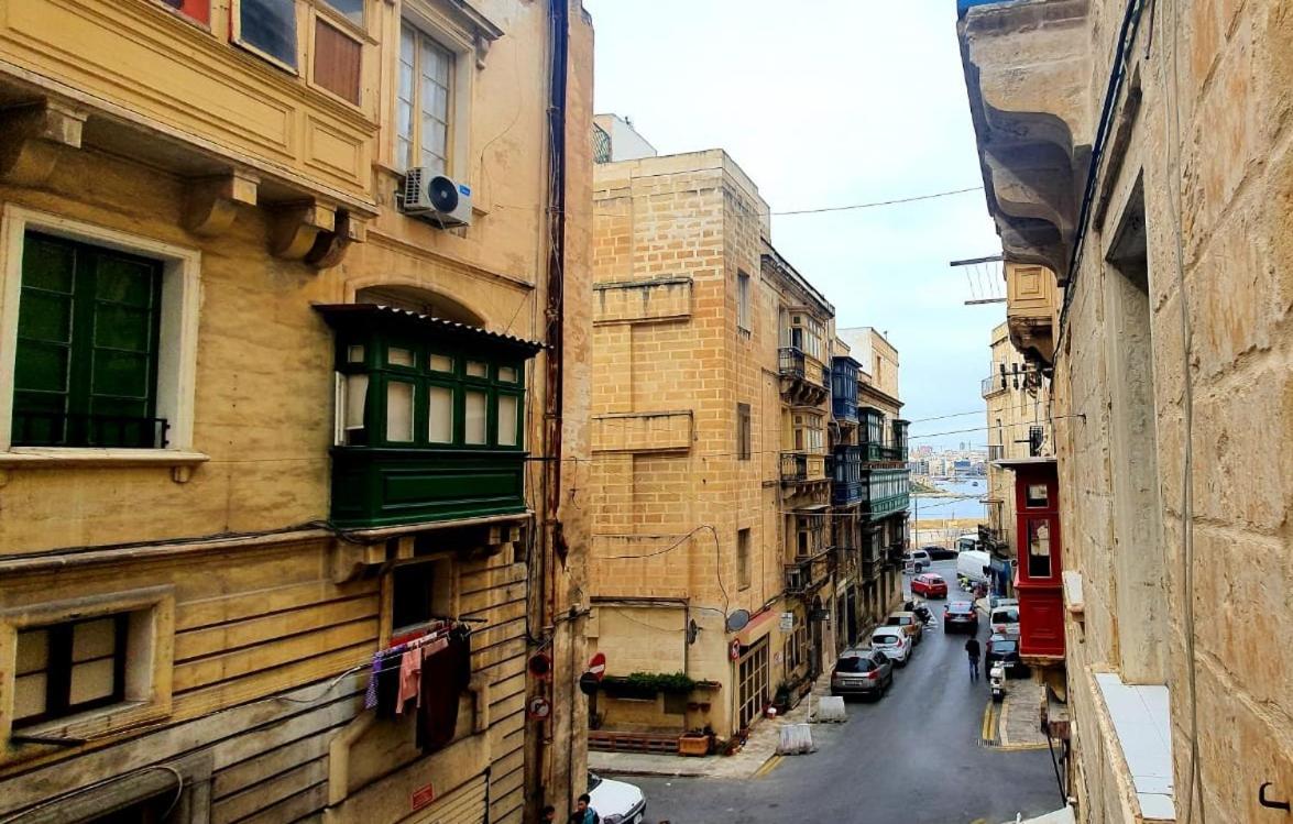 Valletta Lucia Townhouse view 4