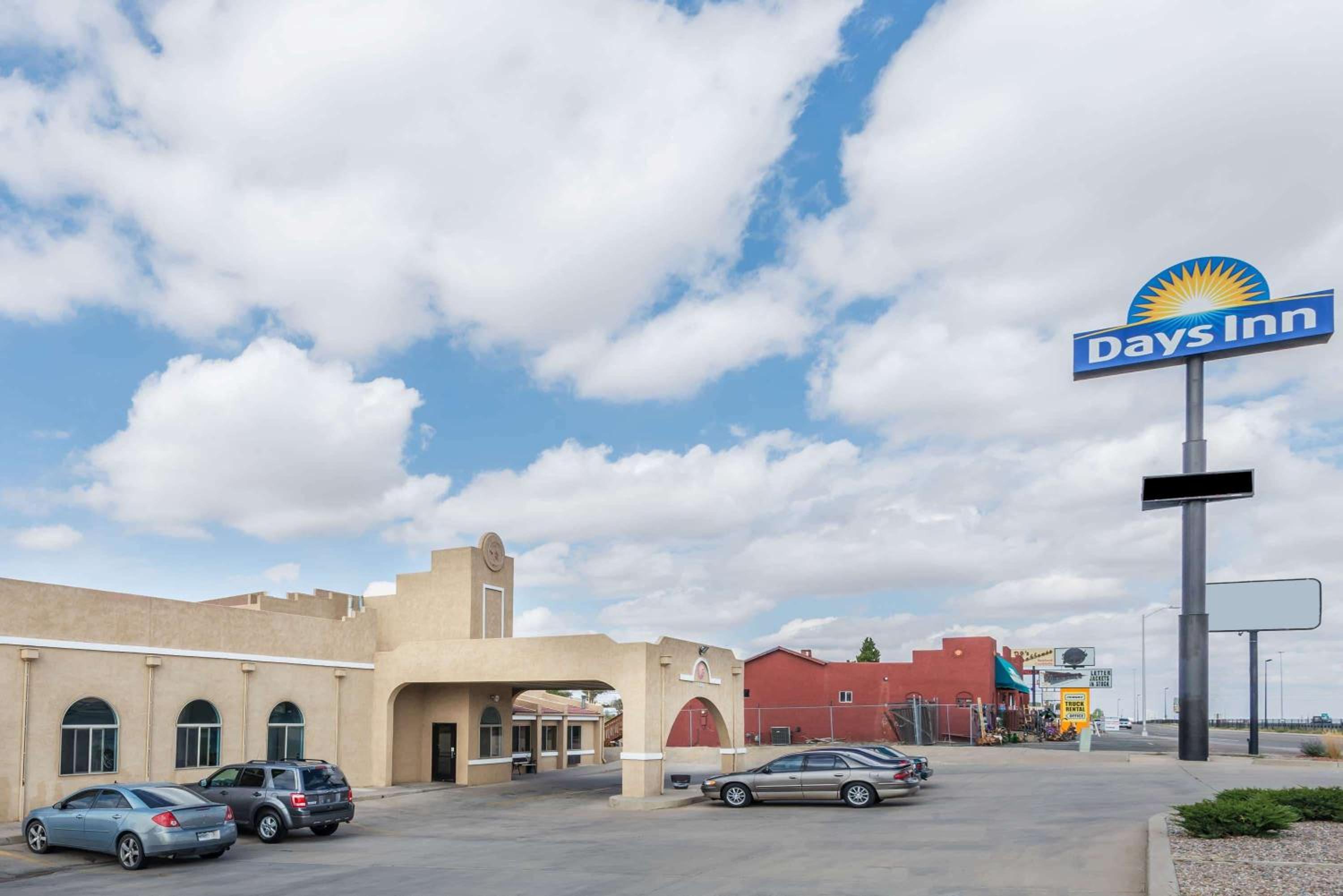 Pueblo Vacations - Days Inn by Wyndham Pueblo - Property Image 1