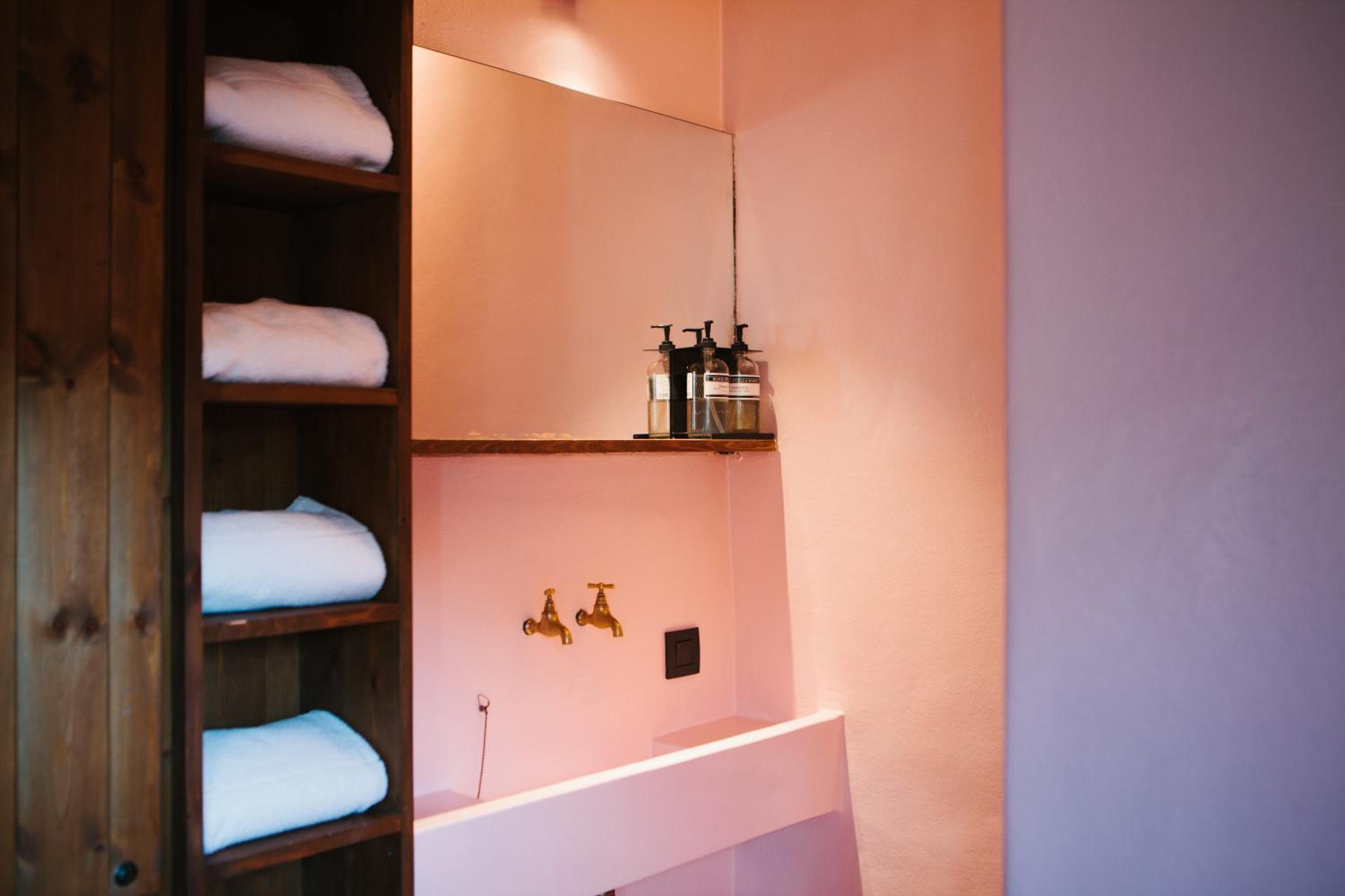 Friday Gent, Exclusive Charming Guesthouse