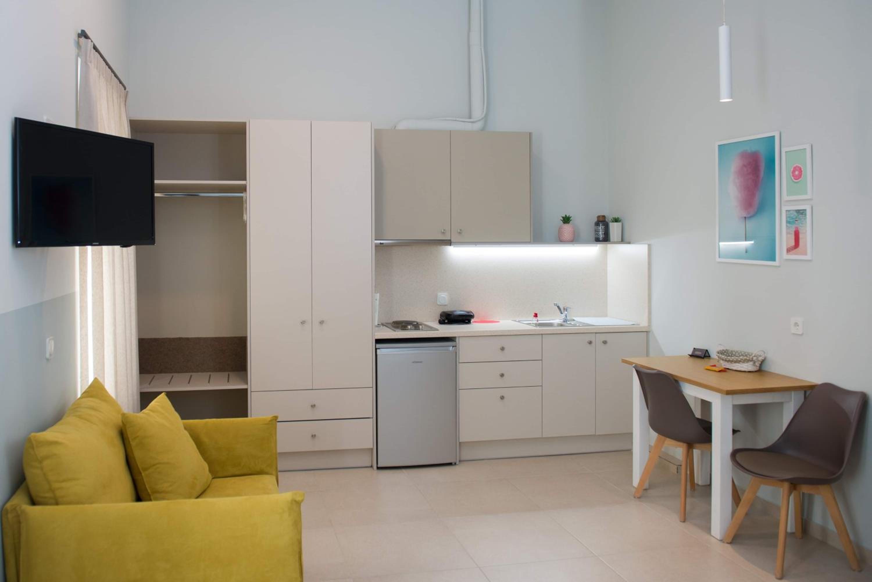 Stylish Studio Apartment - 1 House view 5