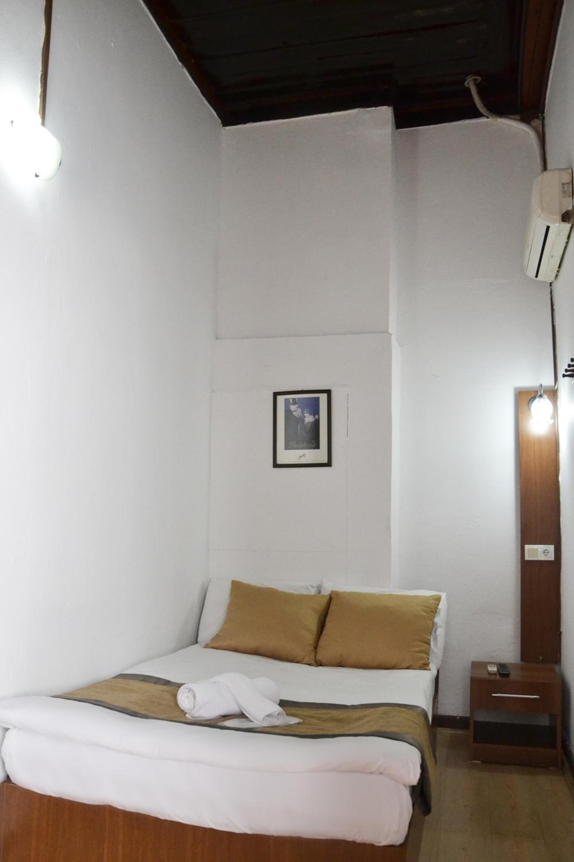 Konak Otel Kaleiçi - Image 30