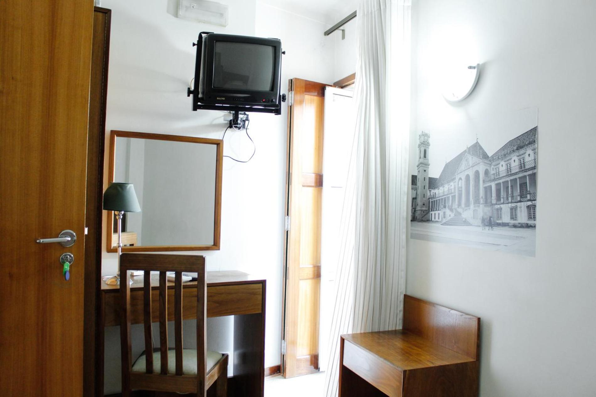 Residencia Coimbra - Image 2