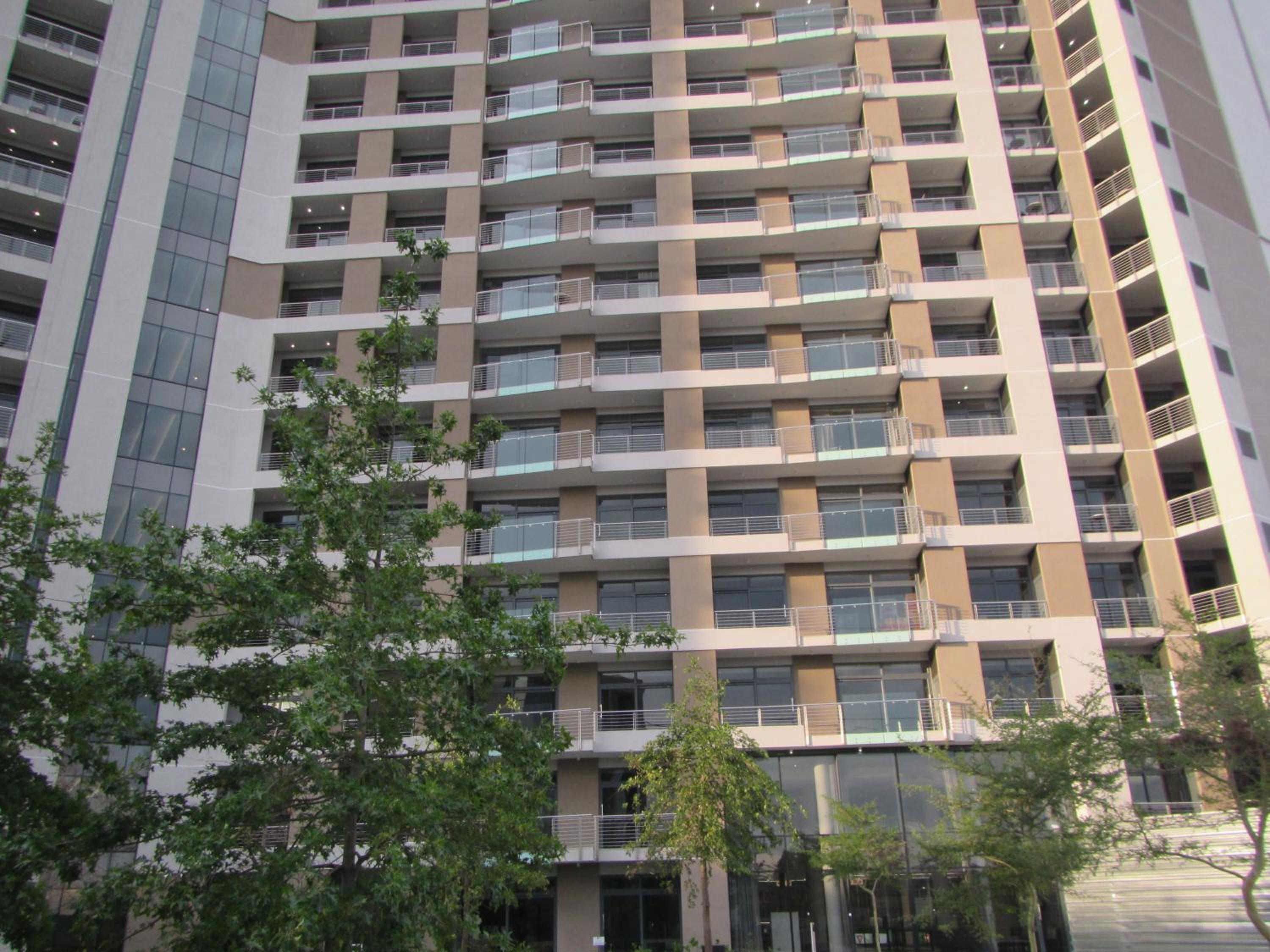 MENLYN MAINE - One Bedroom Penthouse - NO LOAD SHEDDING!!