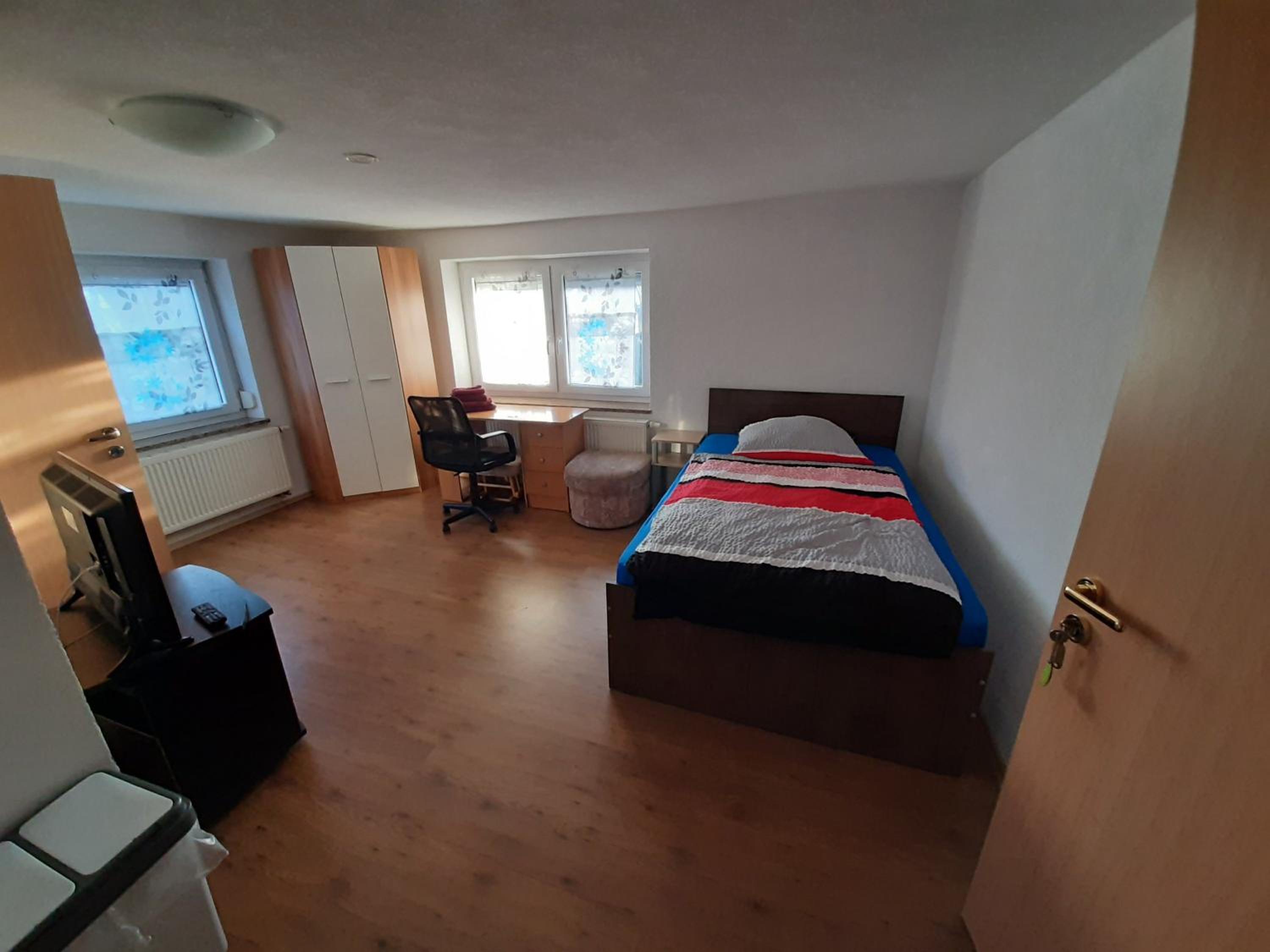 Photo 23