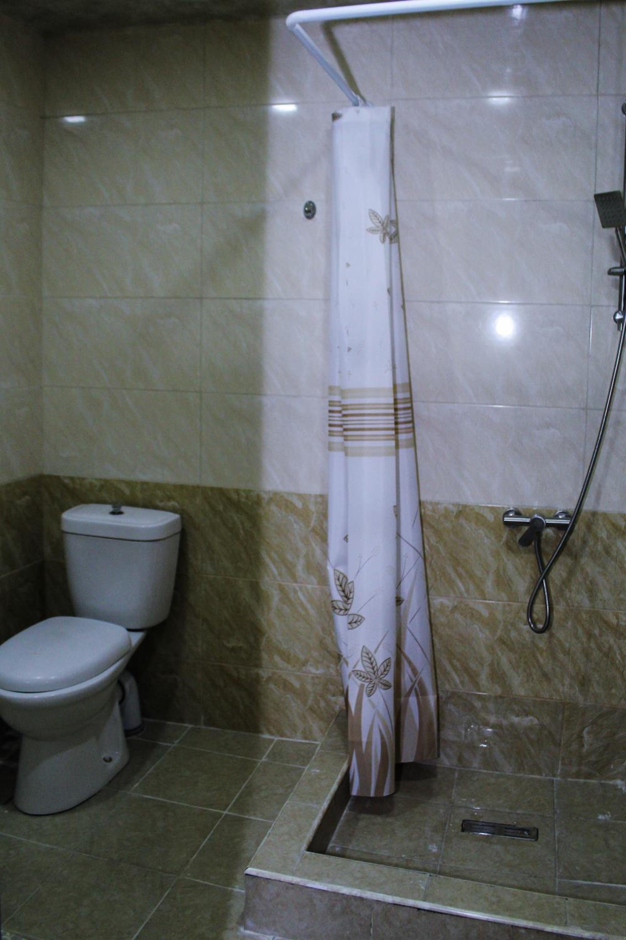 Yerevan Vacations - Bee Lucky Hostel and Tours - Property Image 10