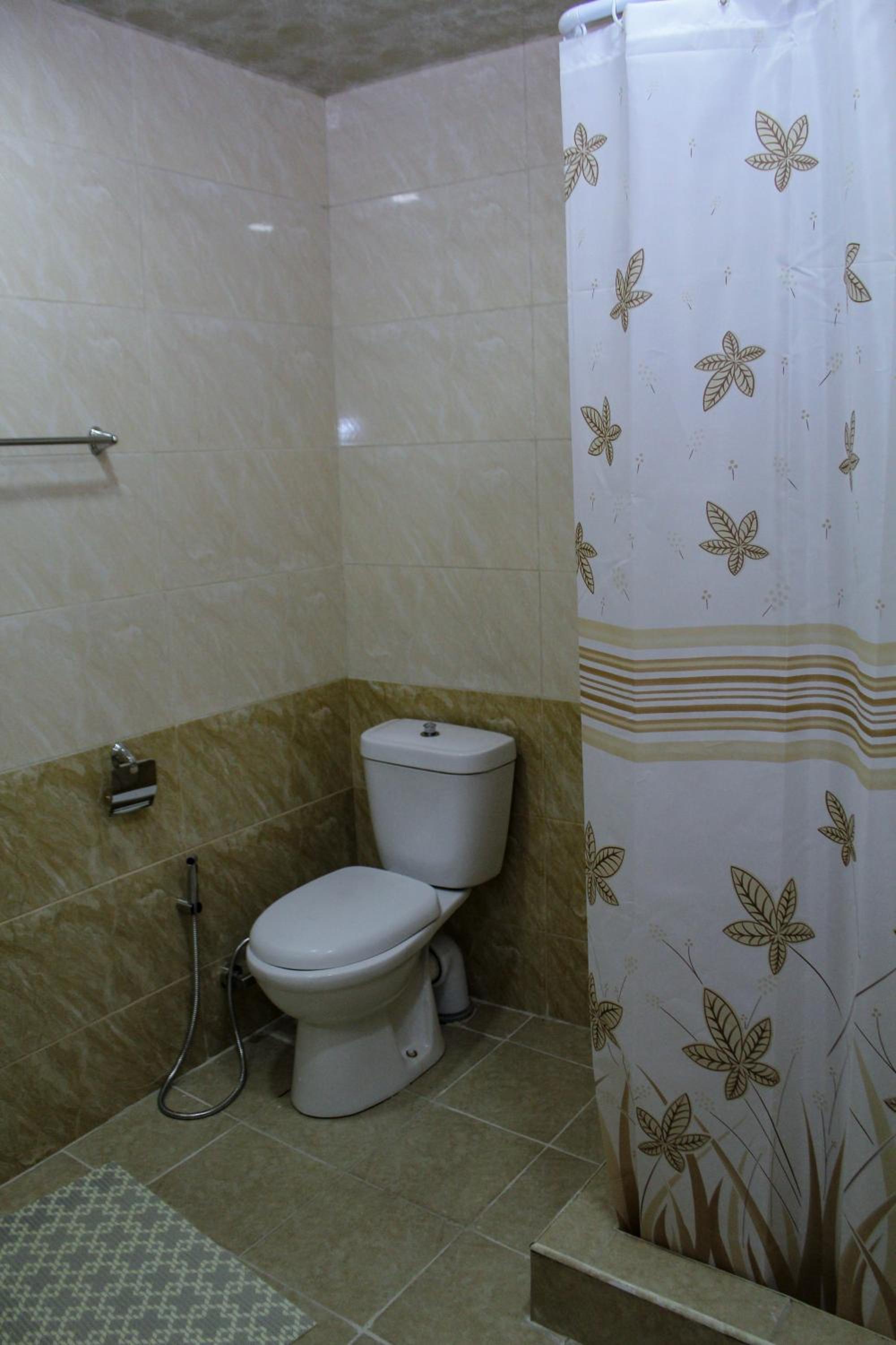 Yerevan Vacations - Bee Lucky Hostel and Tours - Property Image 6