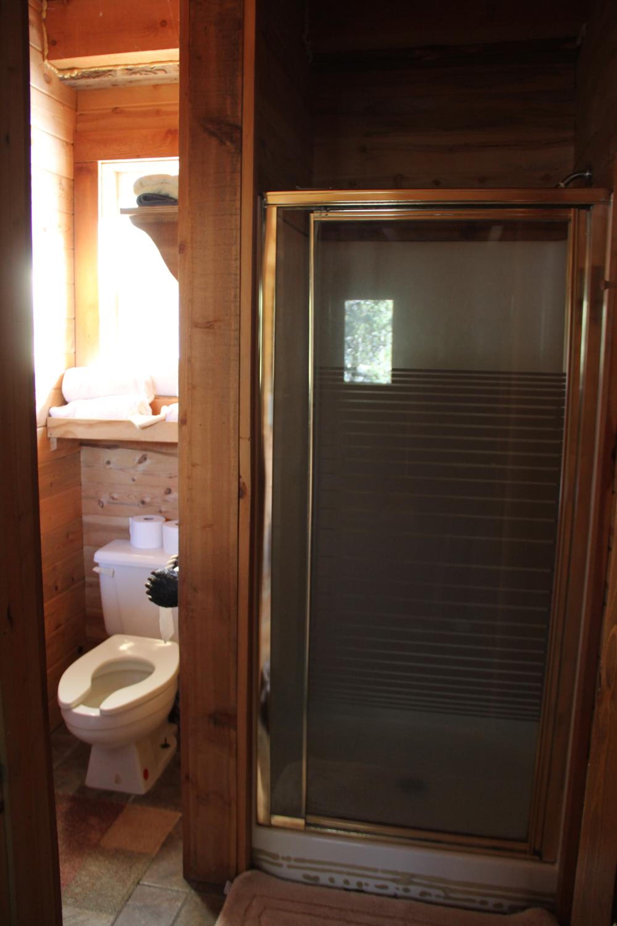 Sugar Loaf Lodge  Cabins - Property Image 10