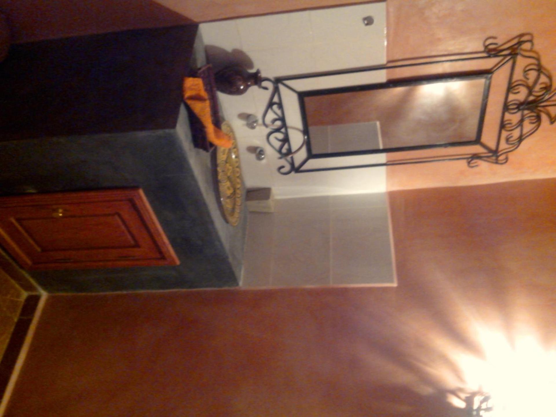 Photo 63