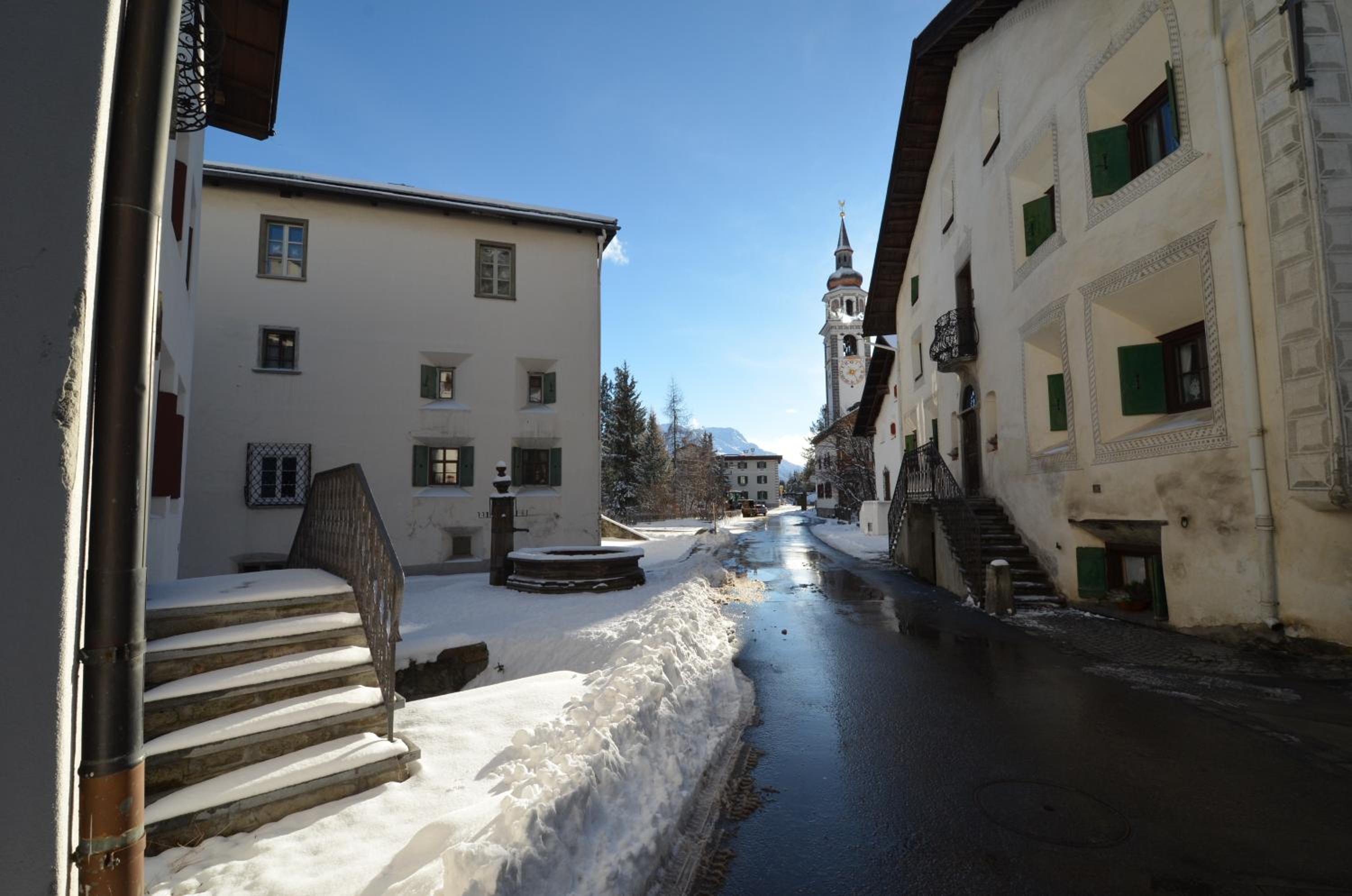 Photo 44