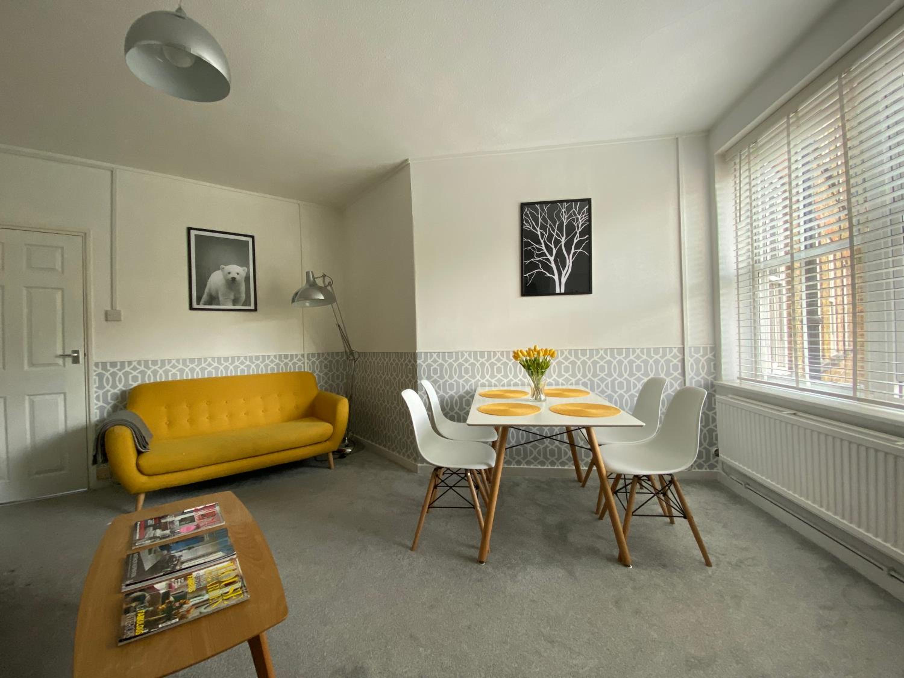 ONE BEDROOM FLAT IN FULHAM
