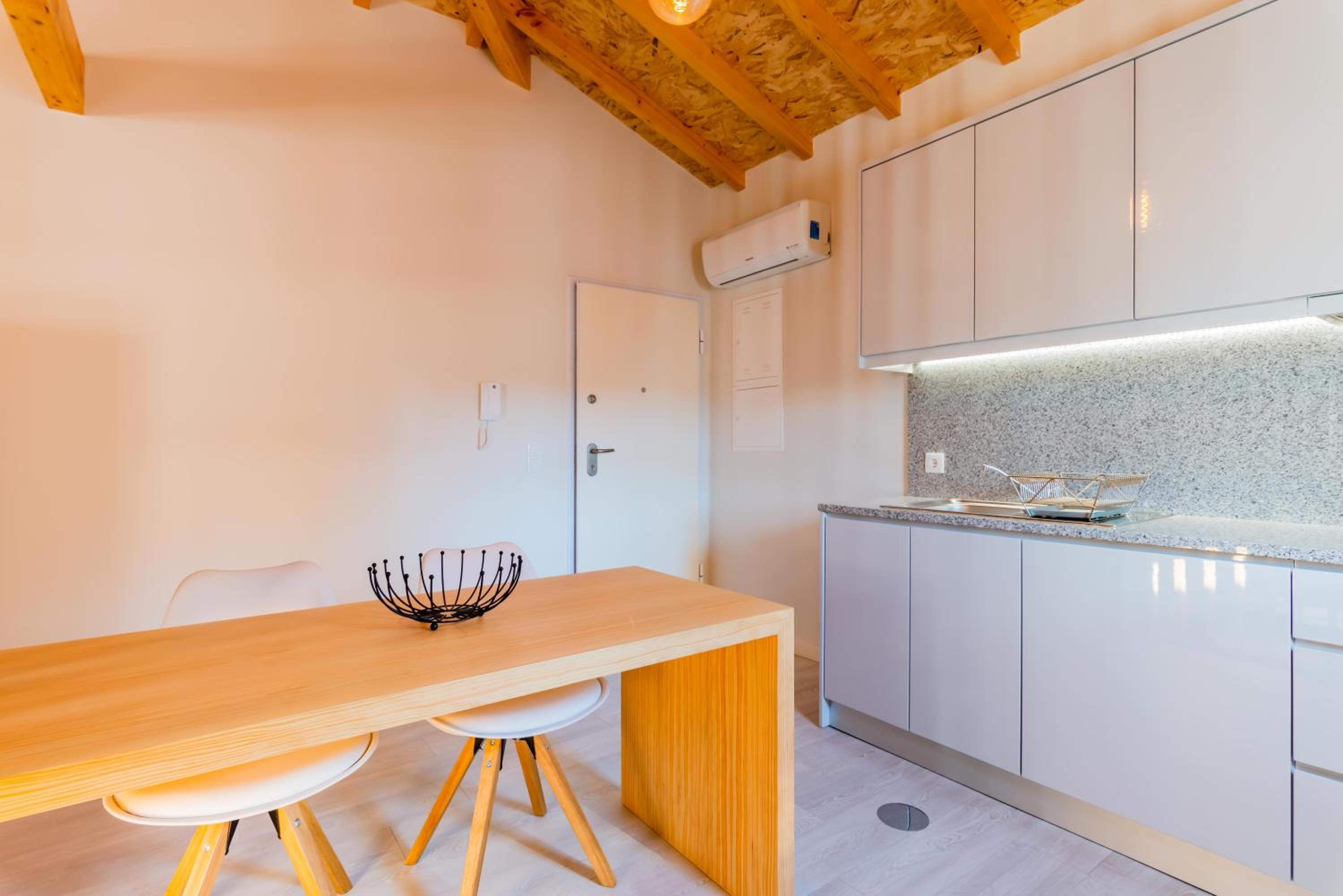 Lemago Porto Apartments - São Bento view 2