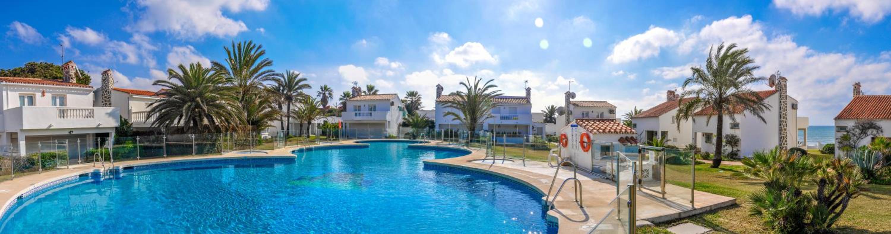 Marbesa Playa Casa Del Mar view 3