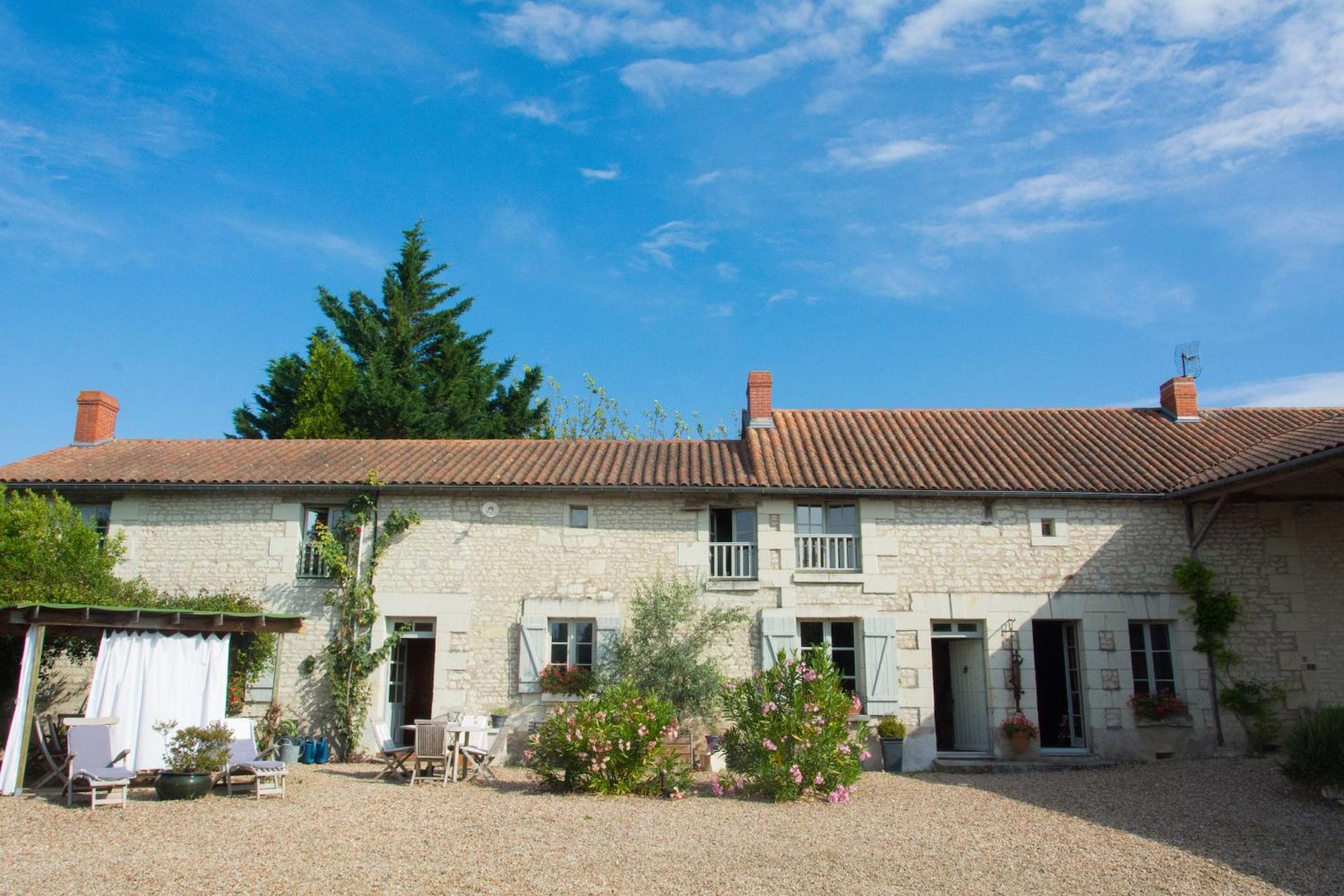 Le Clos des Fayes view 4