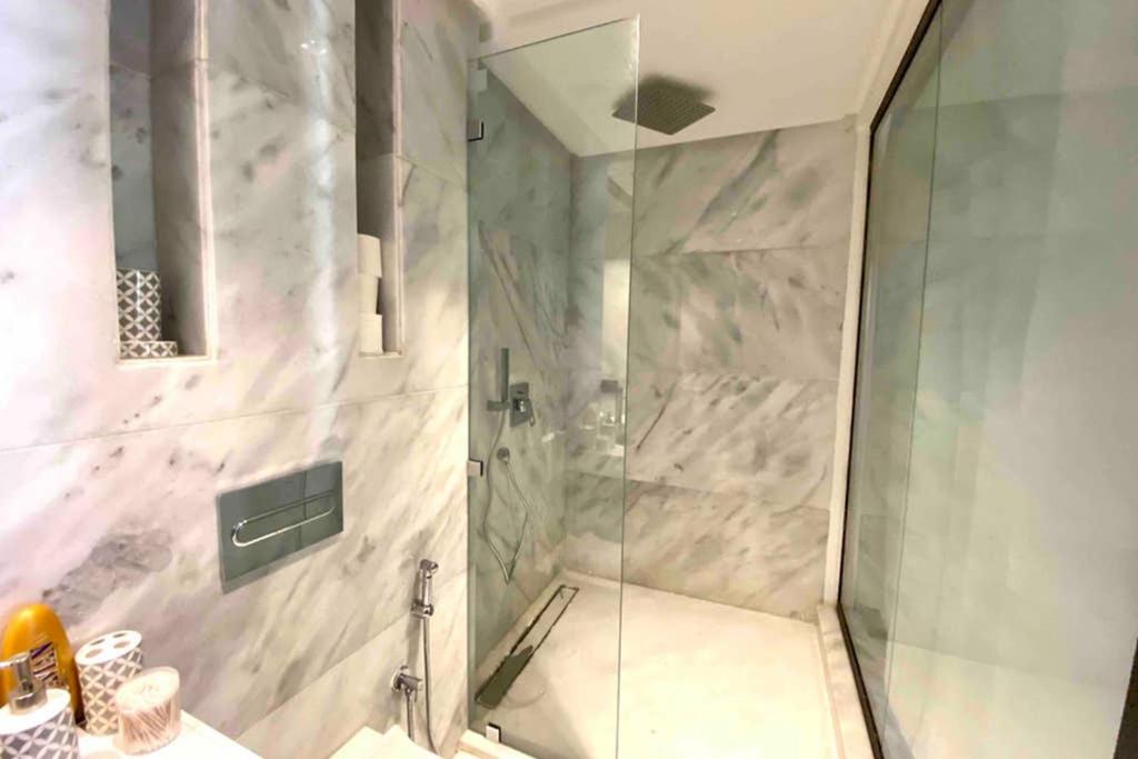 THE DREAM 27 - NEW FLAT IN THE HEART OF CASABLANCA