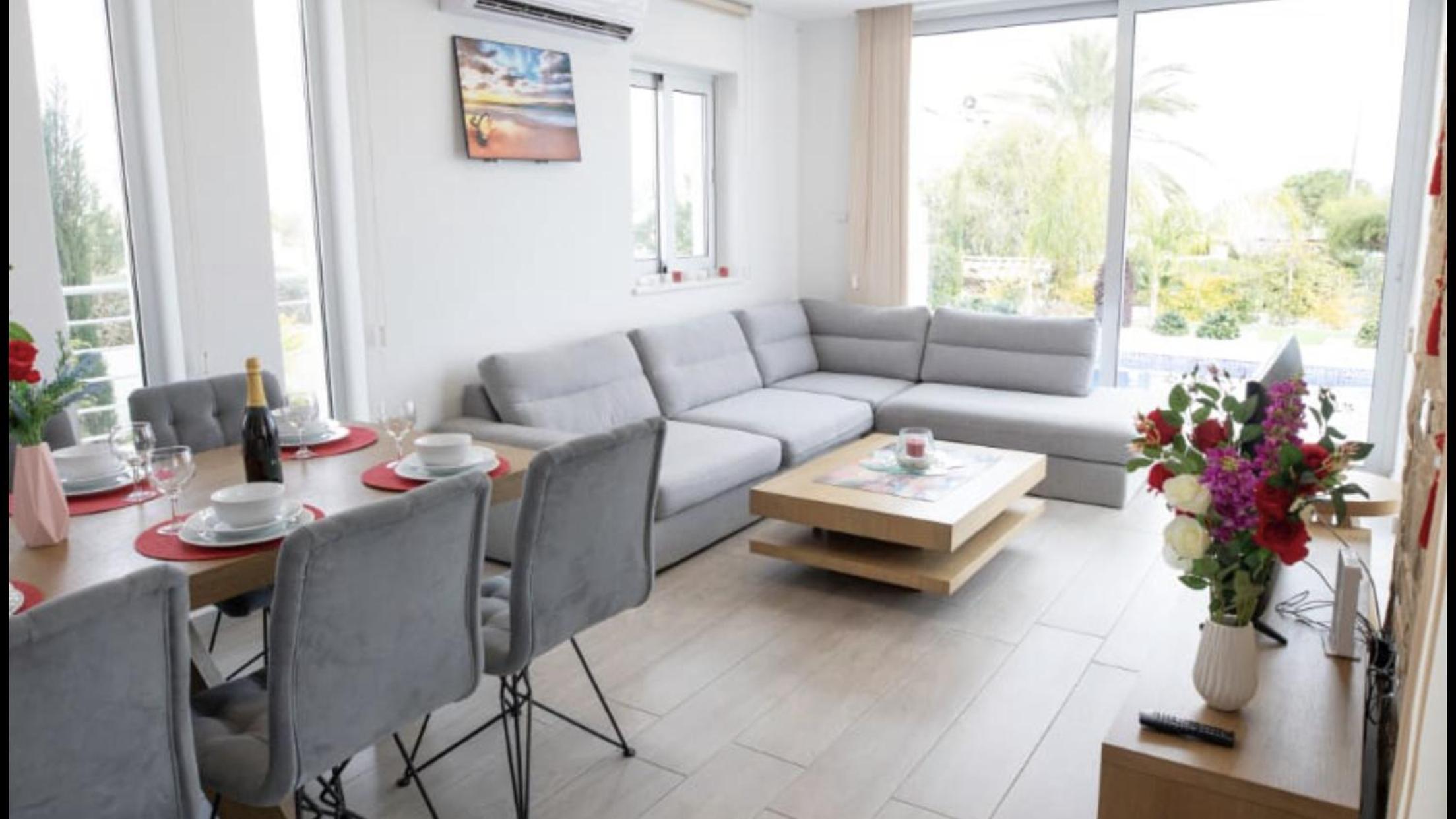 Mylos Luxury 3 bed Villa with private pool view 2