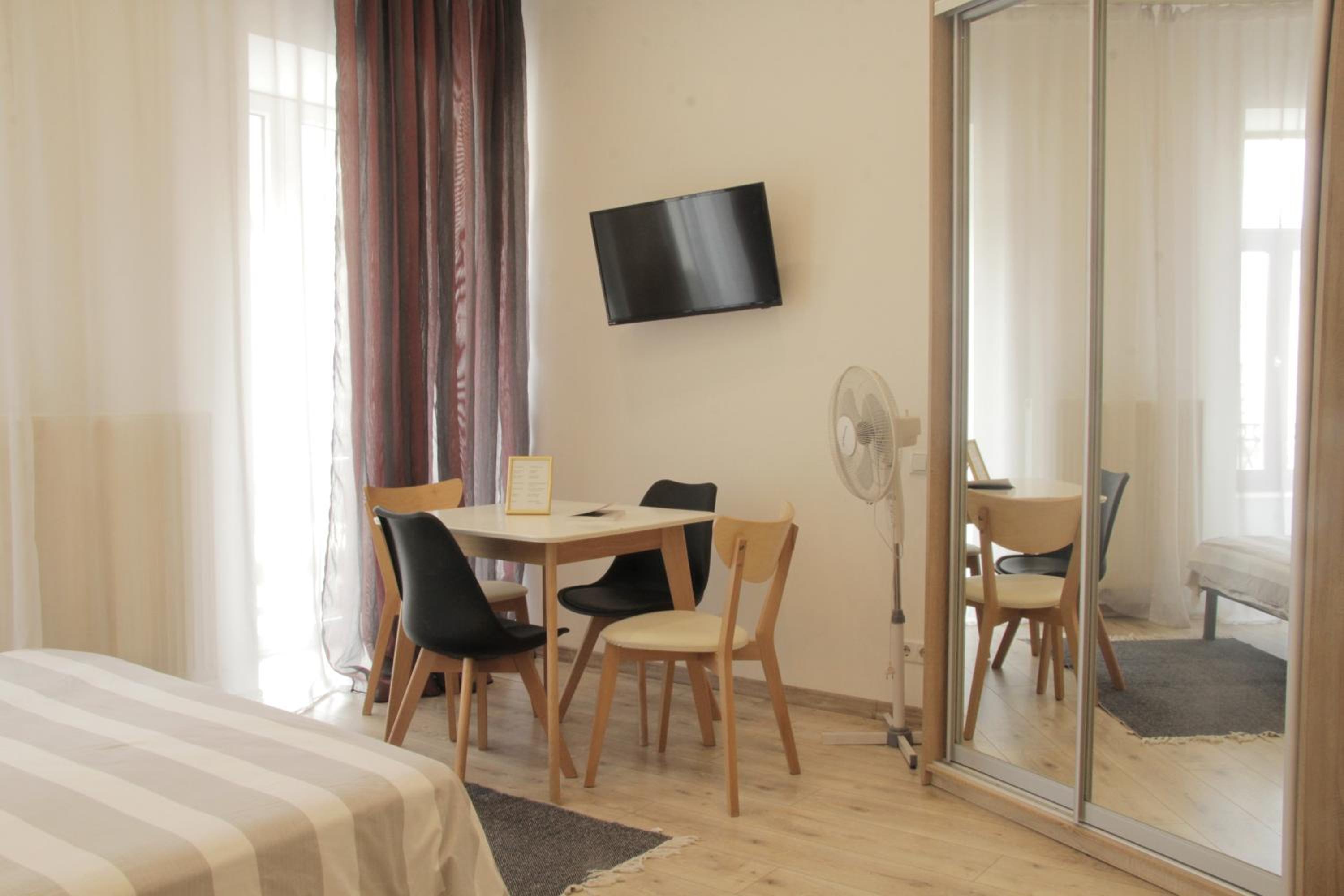 Apartment in the centre of Lviv view 4