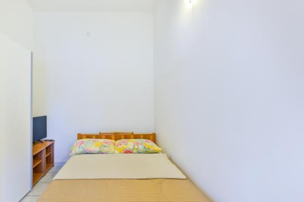 Apartments Leut near the Queen Beach - by TA Leut Agency view 4