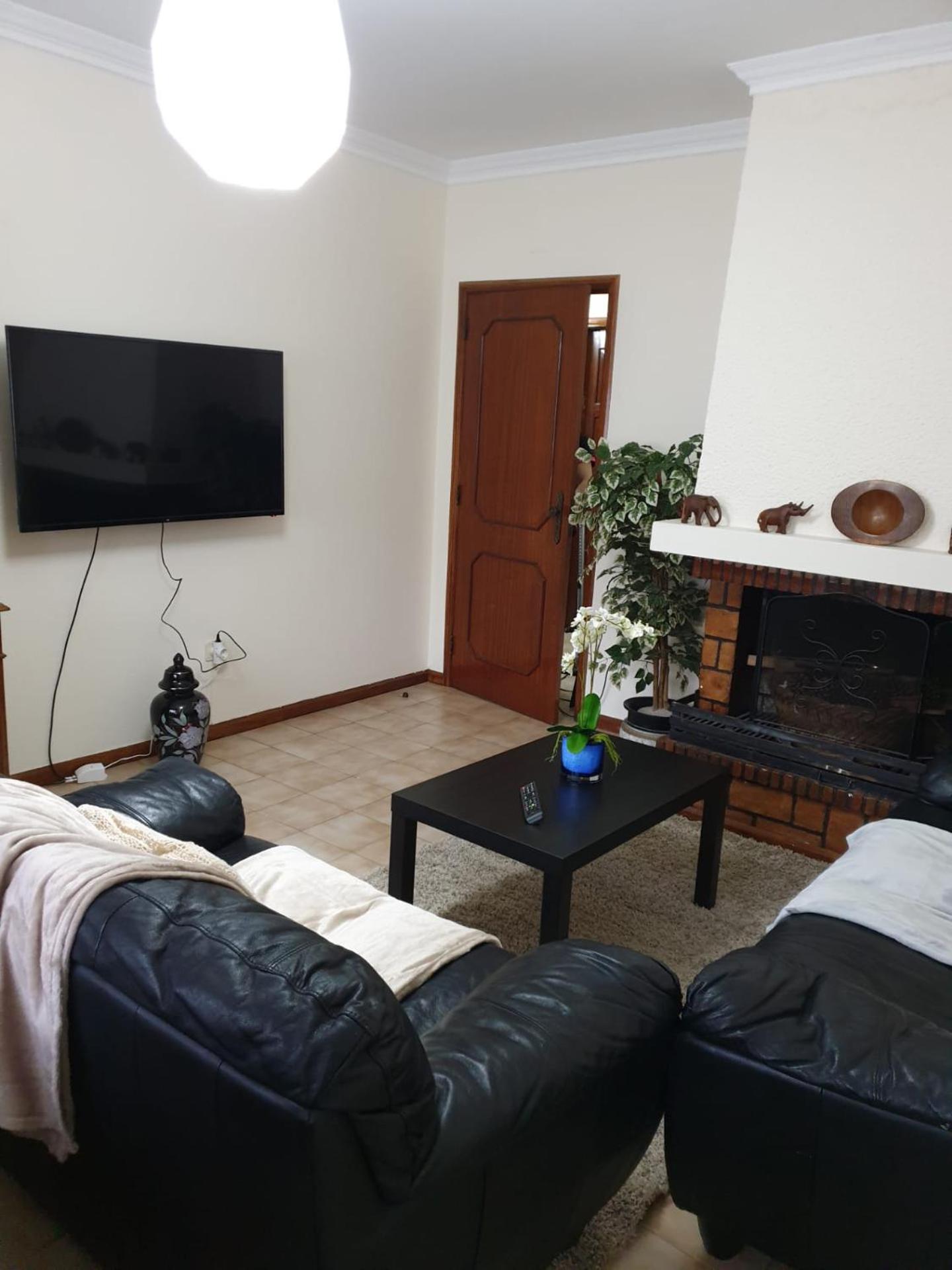 Heart of Vieira Do Minho - T2 Apartment view 3