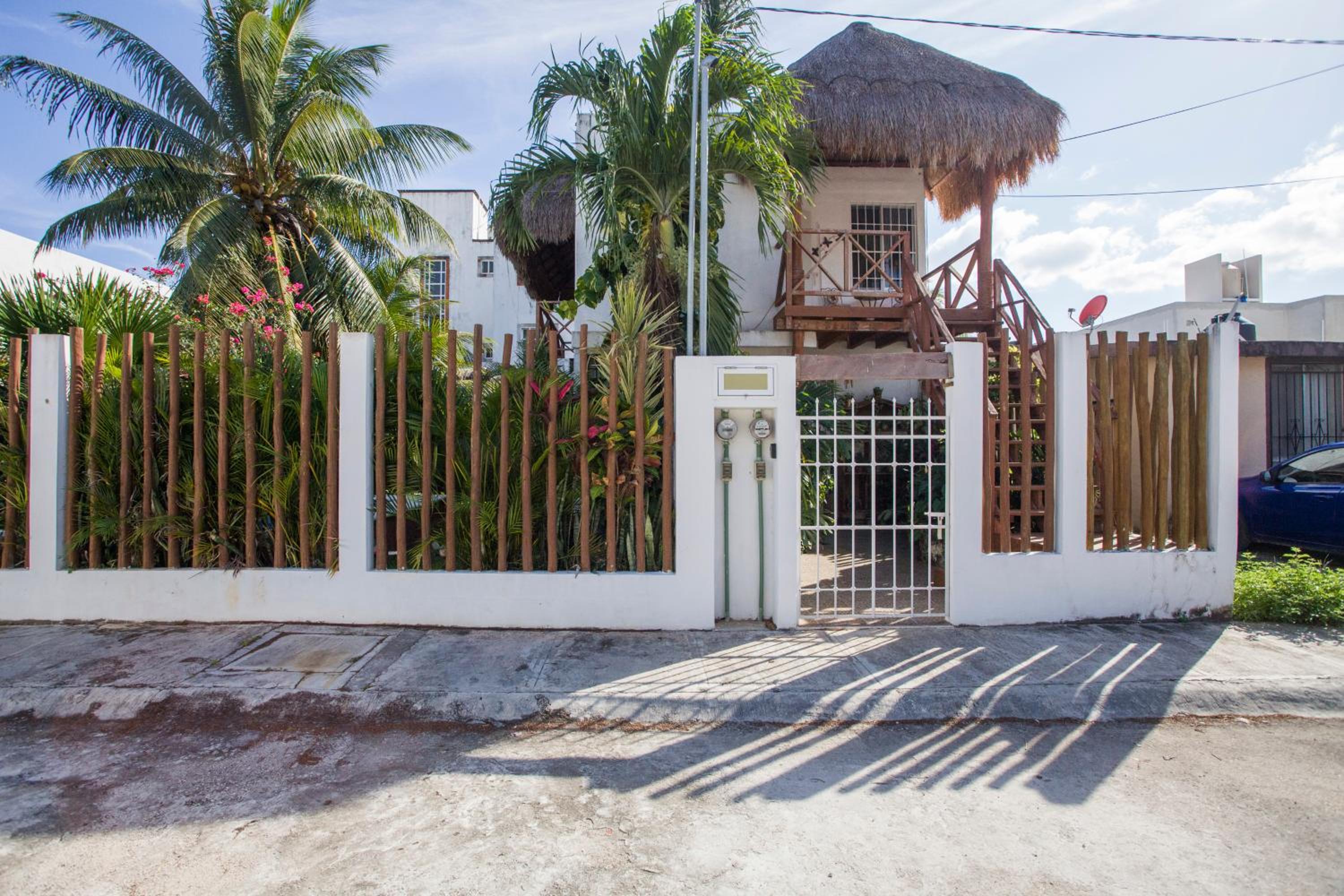 Casa Nona Azul