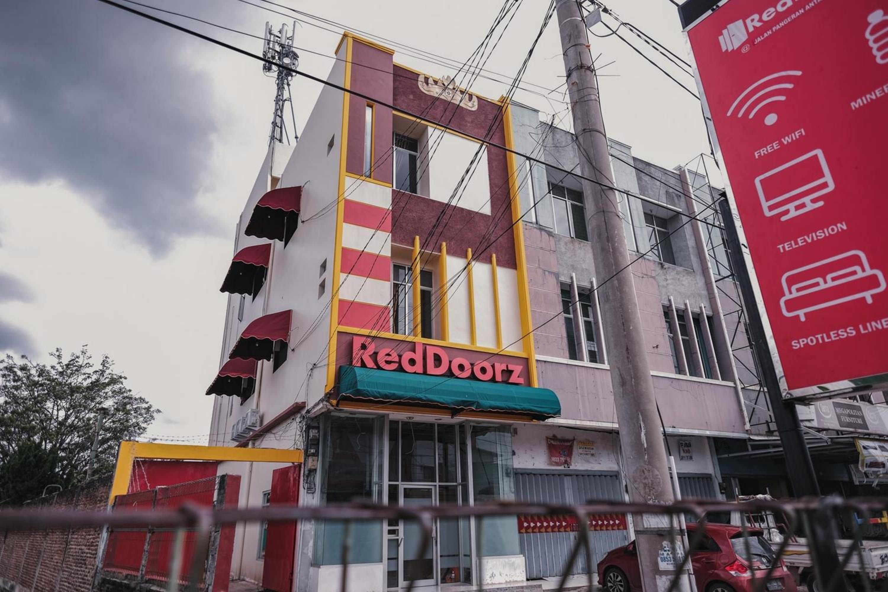 RedDoorz @ Jalan Pangeran Antasari Lampung 2, Lampung - 14