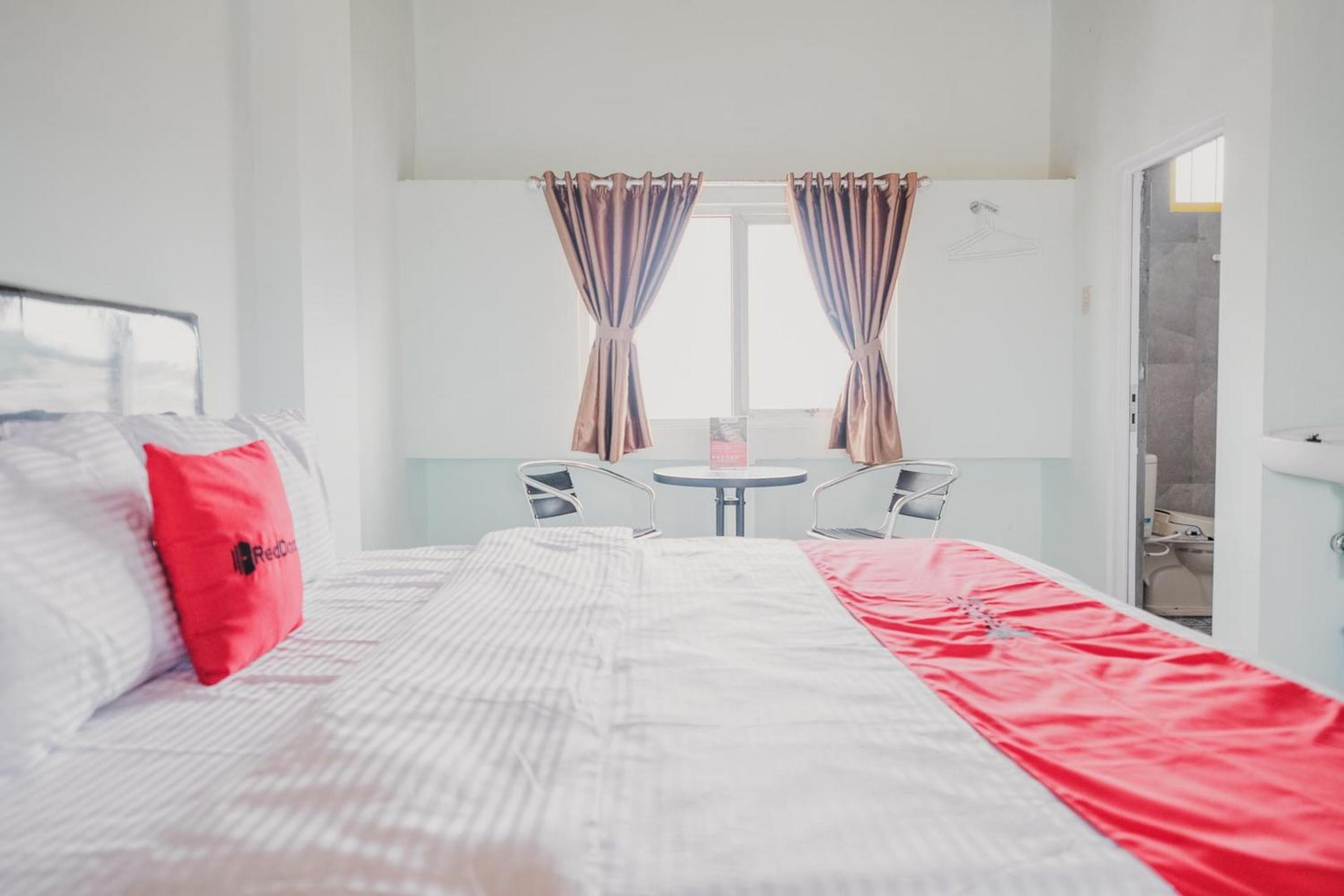 RedDoorz @ Jalan Pangeran Antasari Lampung 2, Lampung - 20
