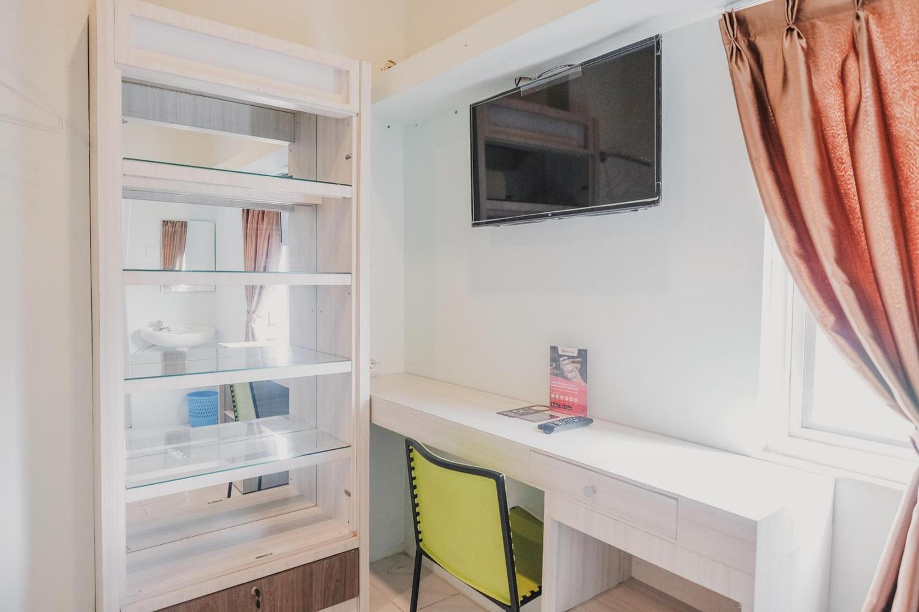 RedDoorz @ Jalan Pangeran Antasari Lampung 2, Lampung - 15