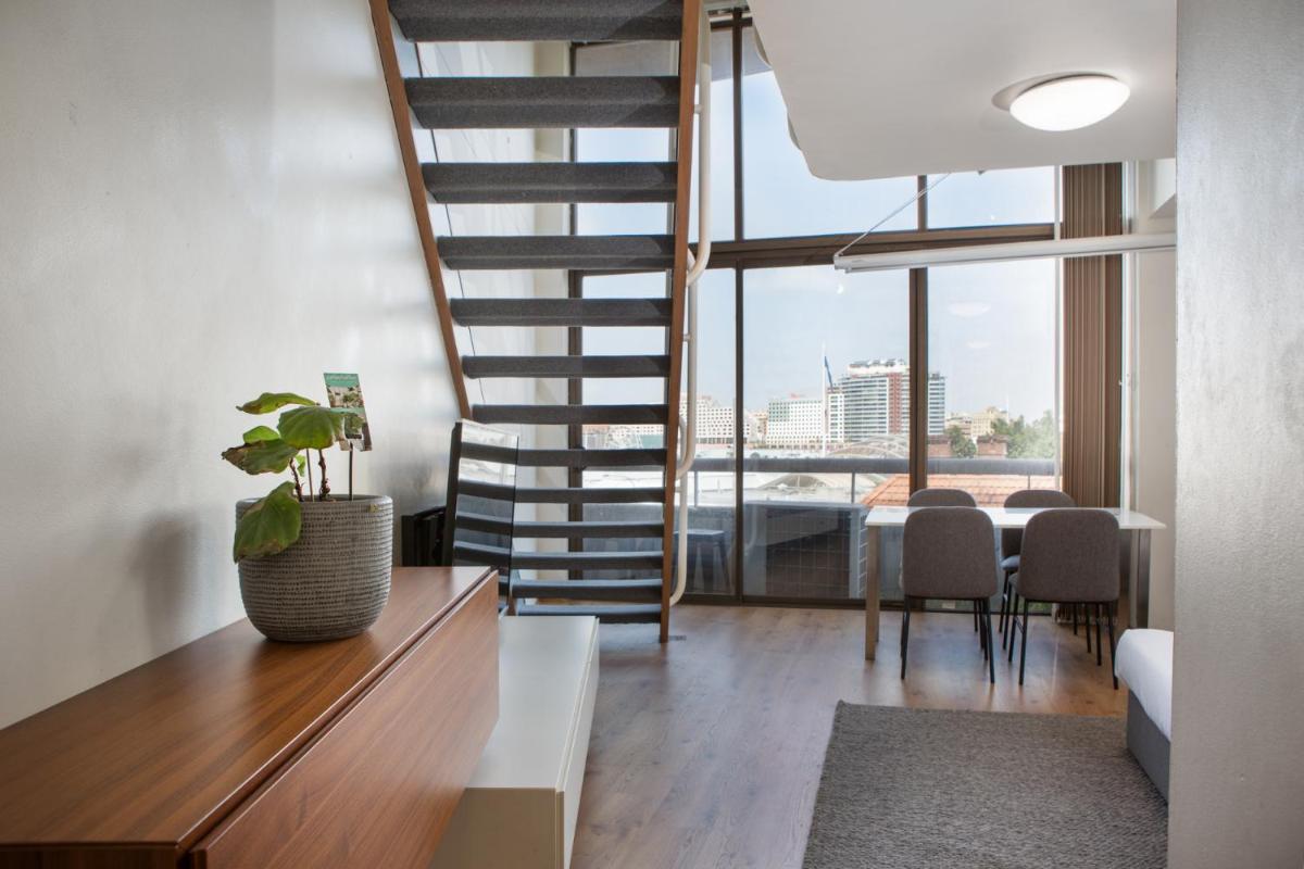S203S - The Loft by Darling Harbour photo 5