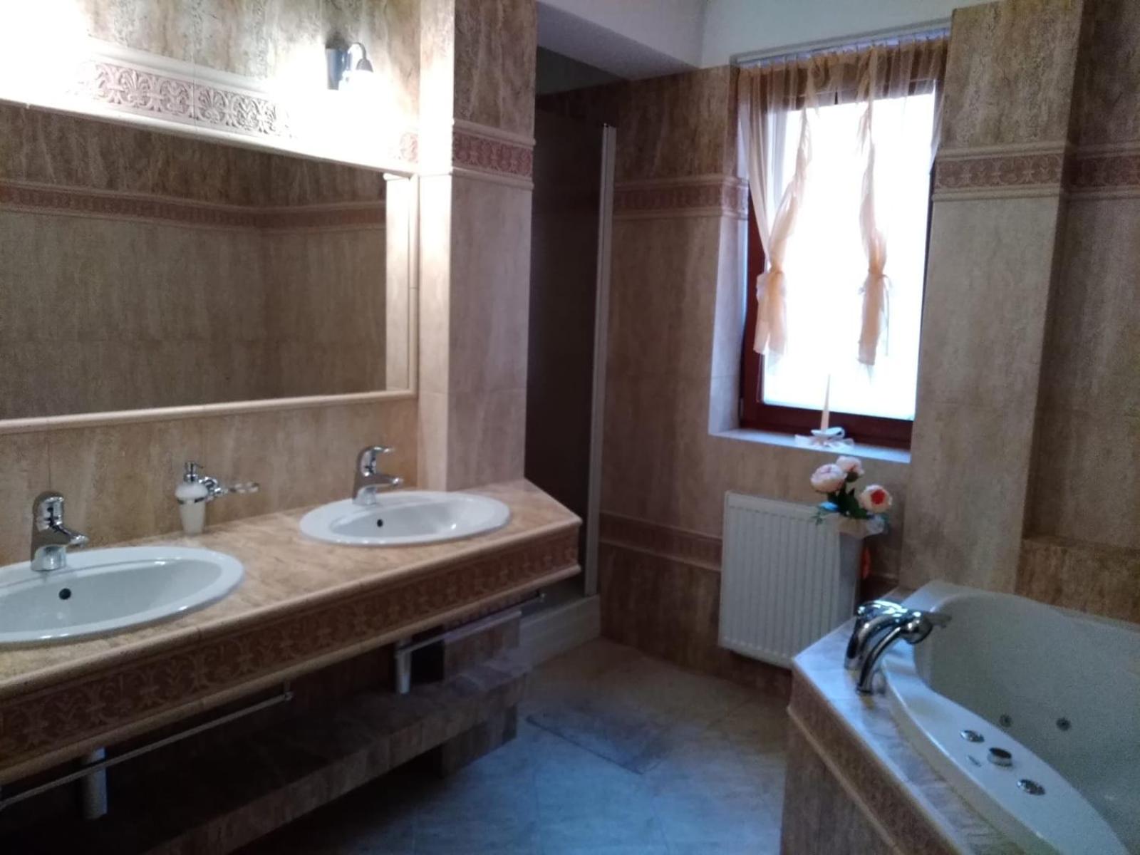 Brezno 2 izbovy Apartman Sabi view 4