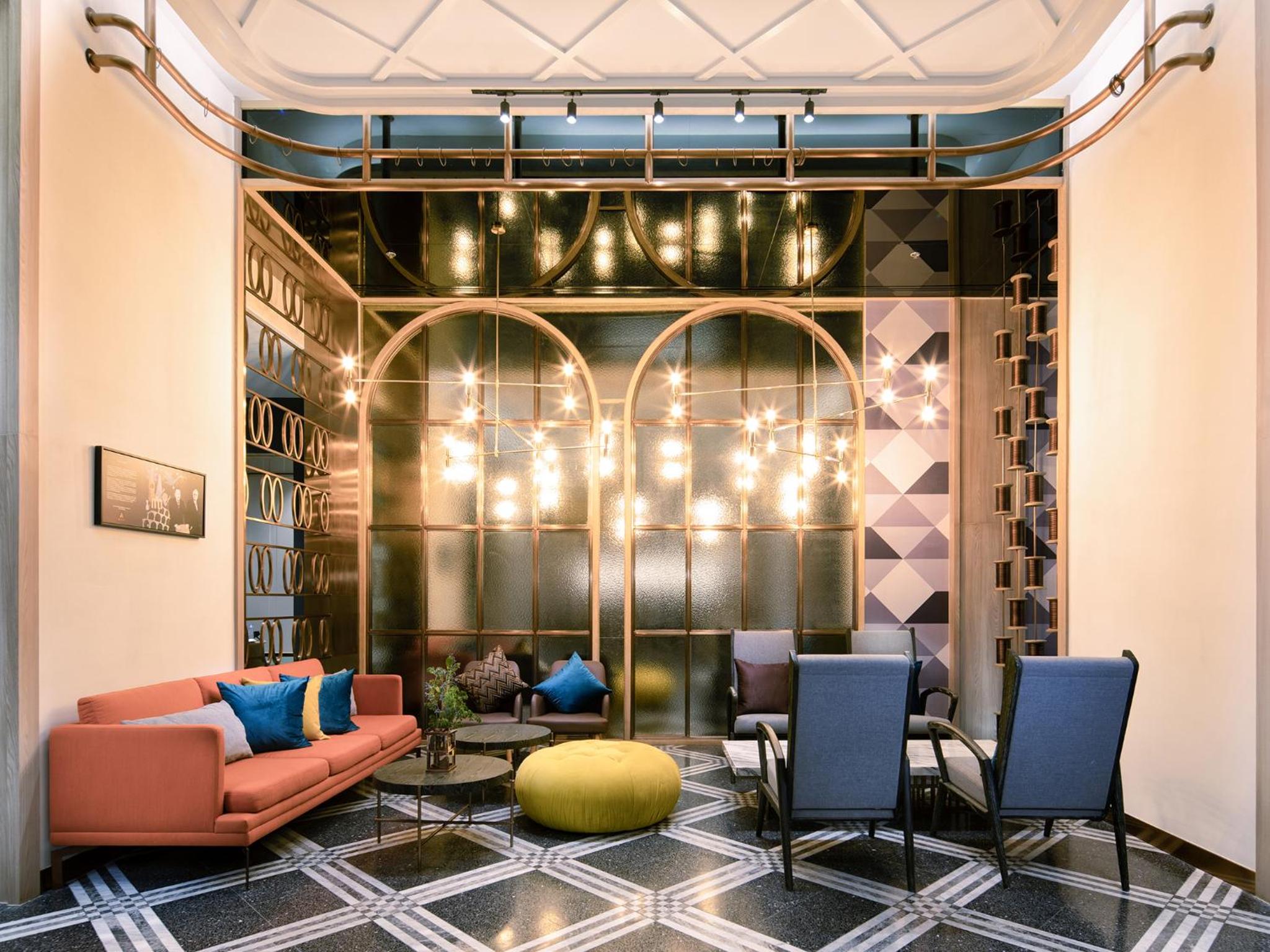 Mercure Bangkok Sukhumvit 24 55