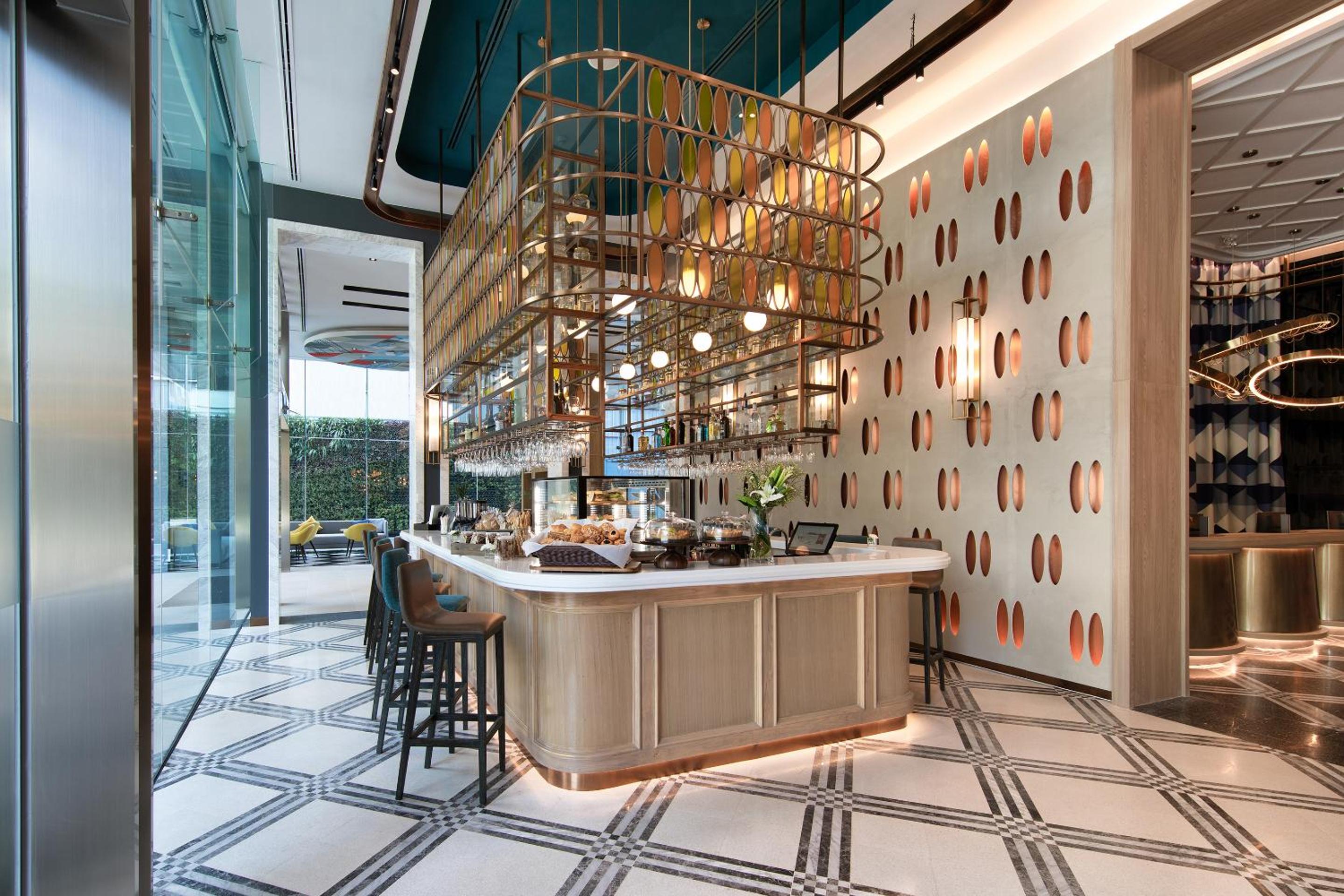 Mercure Bangkok Sukhumvit 24 9