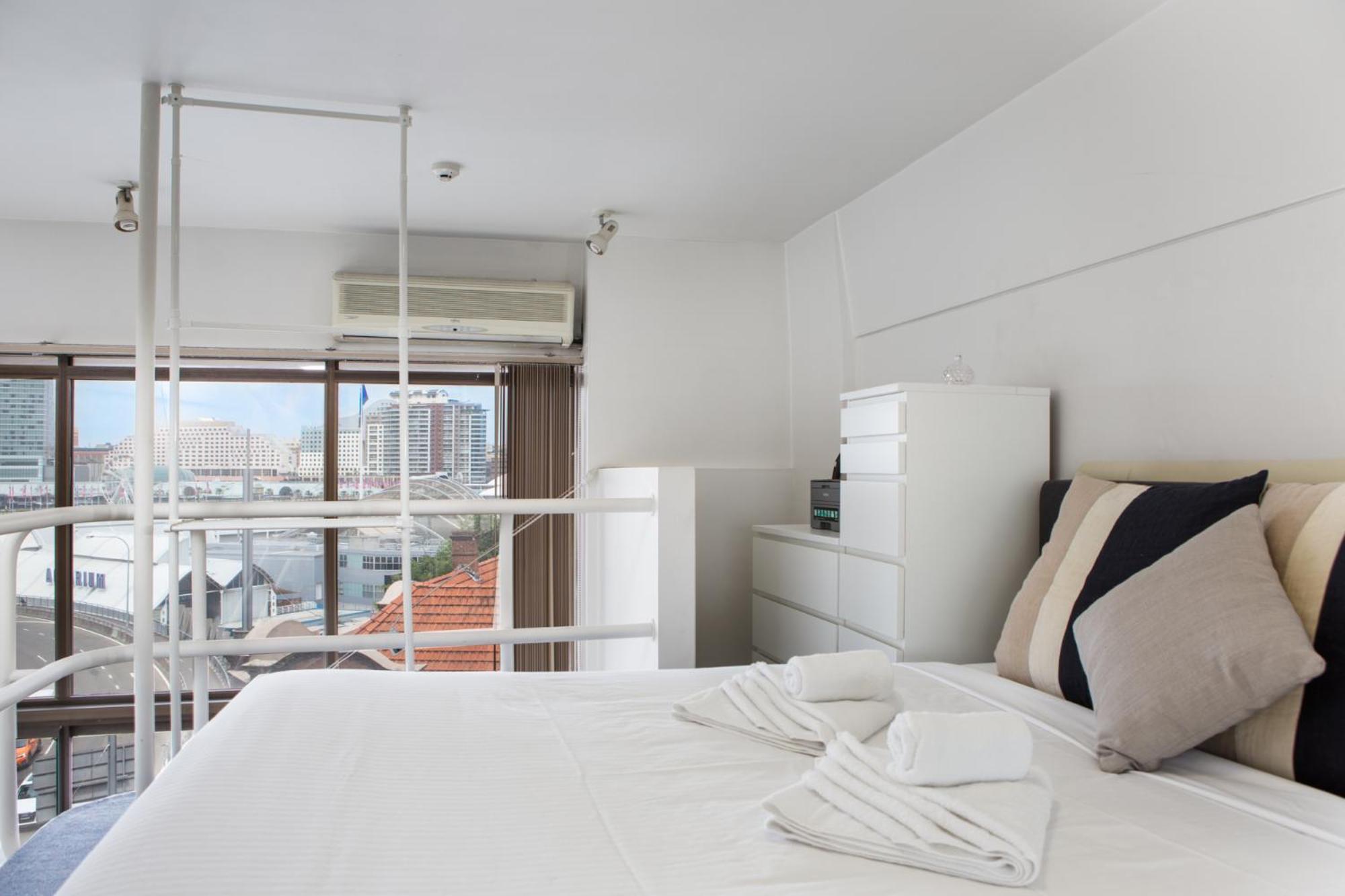 S203S - The Loft by Darling Harbour photo 4