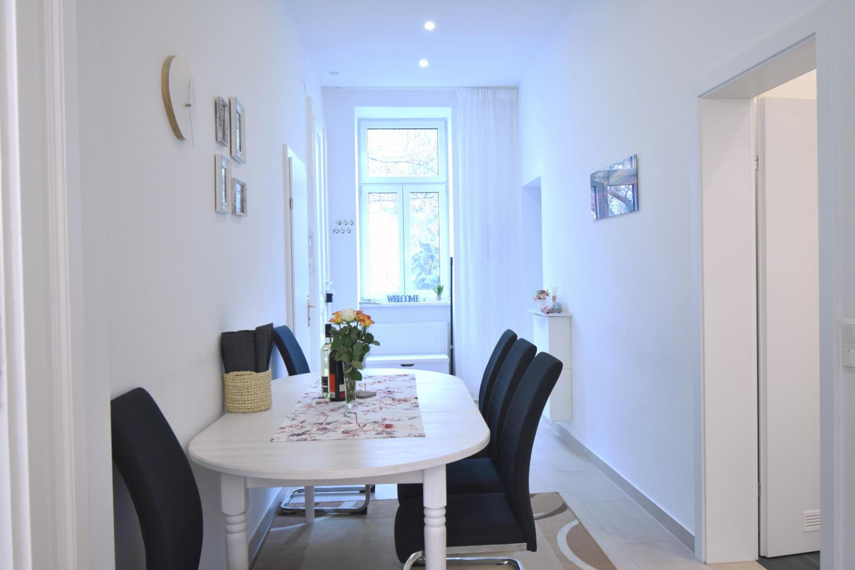 Cosy 3 Room Viennese Flat - 10min to City Center