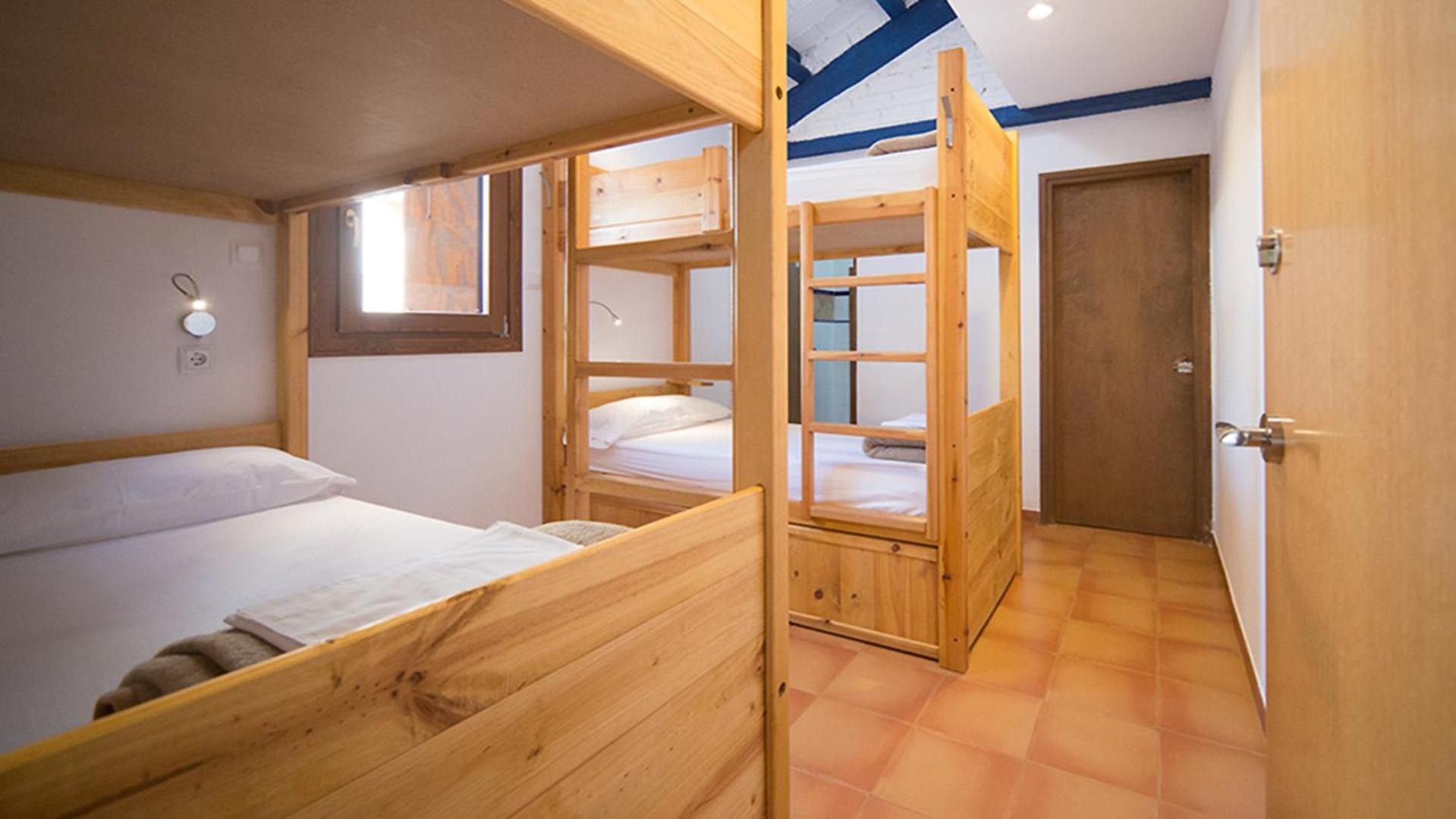 Crux Albergue