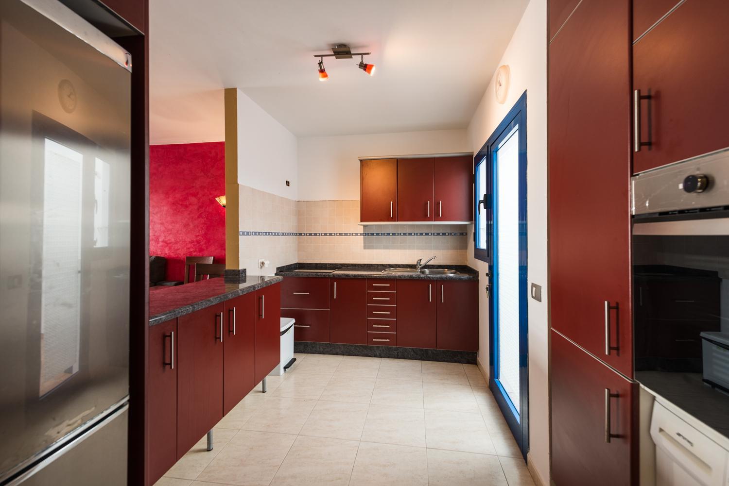 Modern beach house in Famara view 5