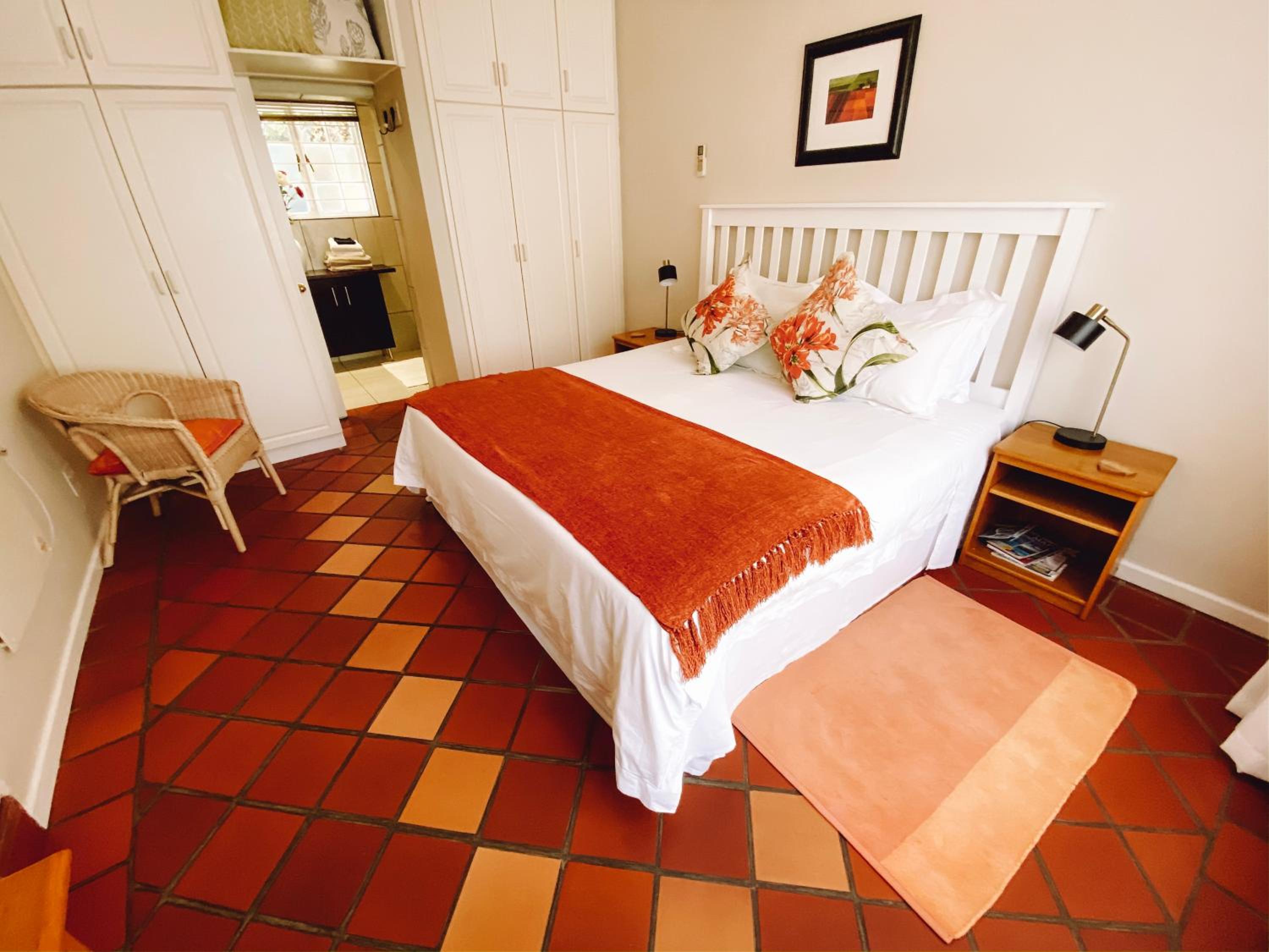 Jonquil Guest Cottage